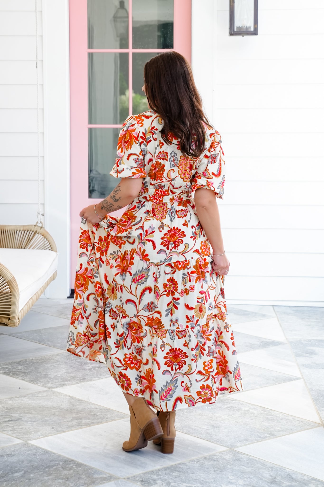 Plus/Reg Ivory Floral Short Sleeve Tiered Midi Dress