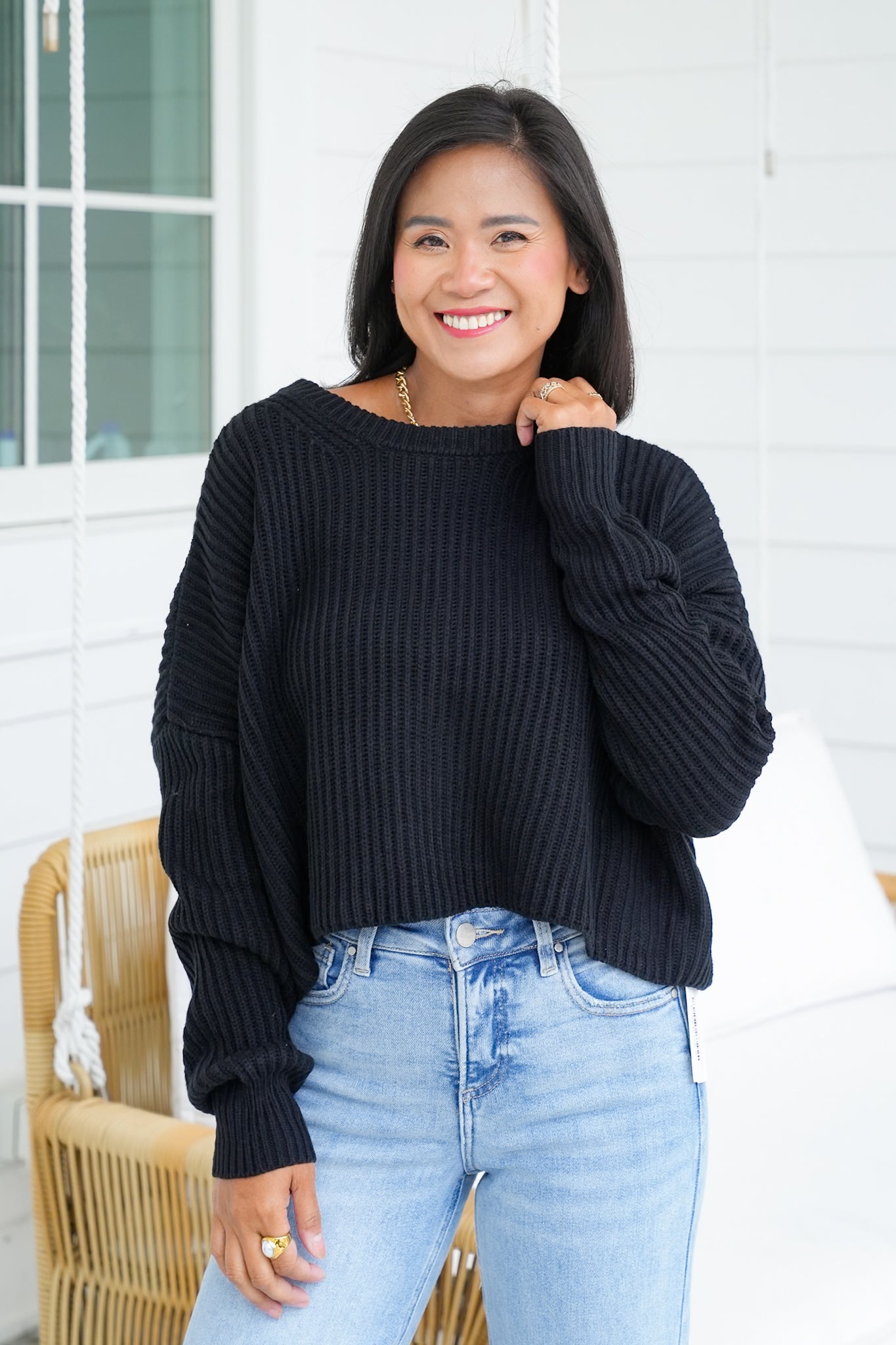 Long Sleeve Crew Neck Cropped Knit Sweater