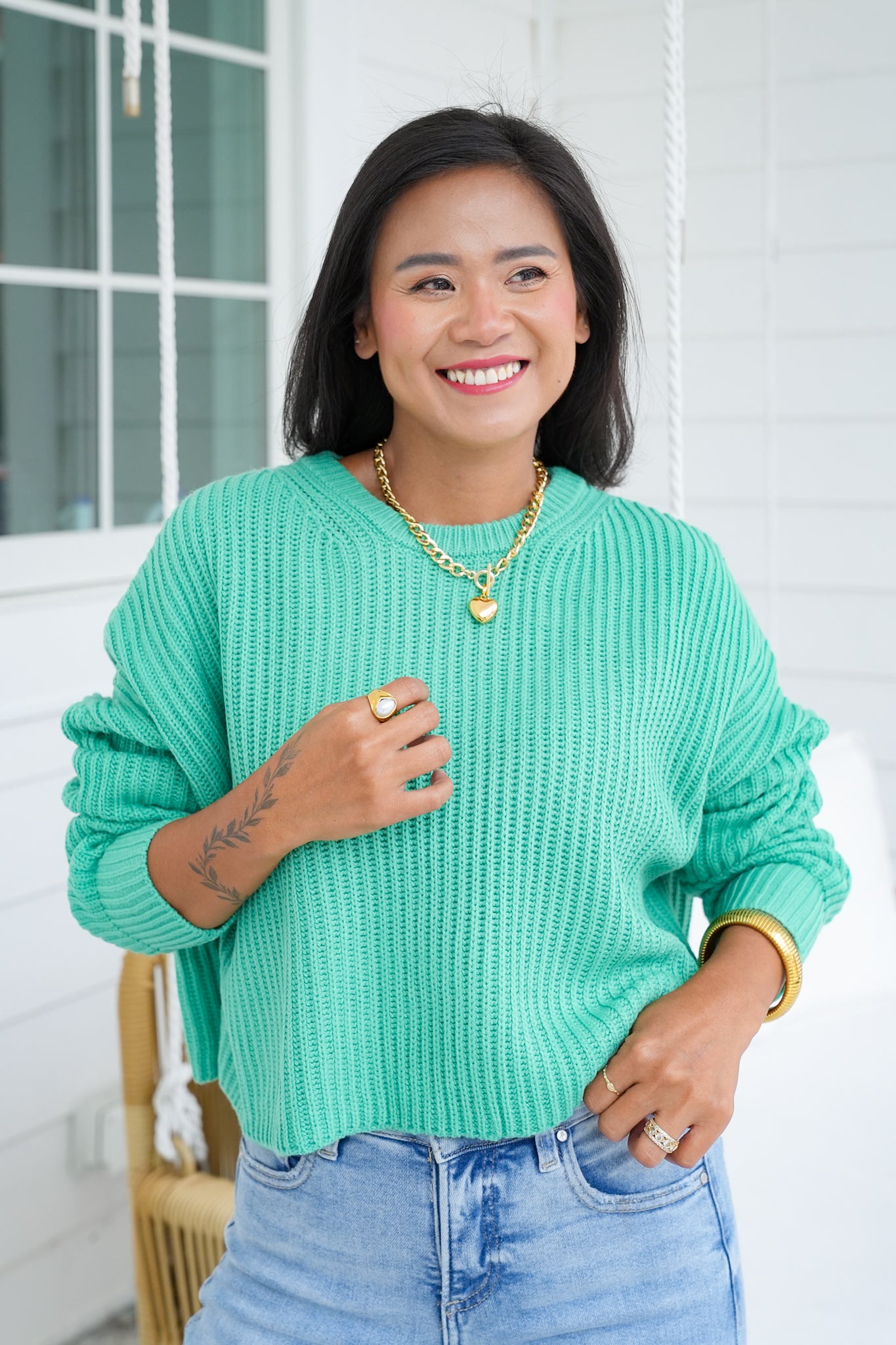 Long Sleeve Crew Neck Cropped Knit Sweater