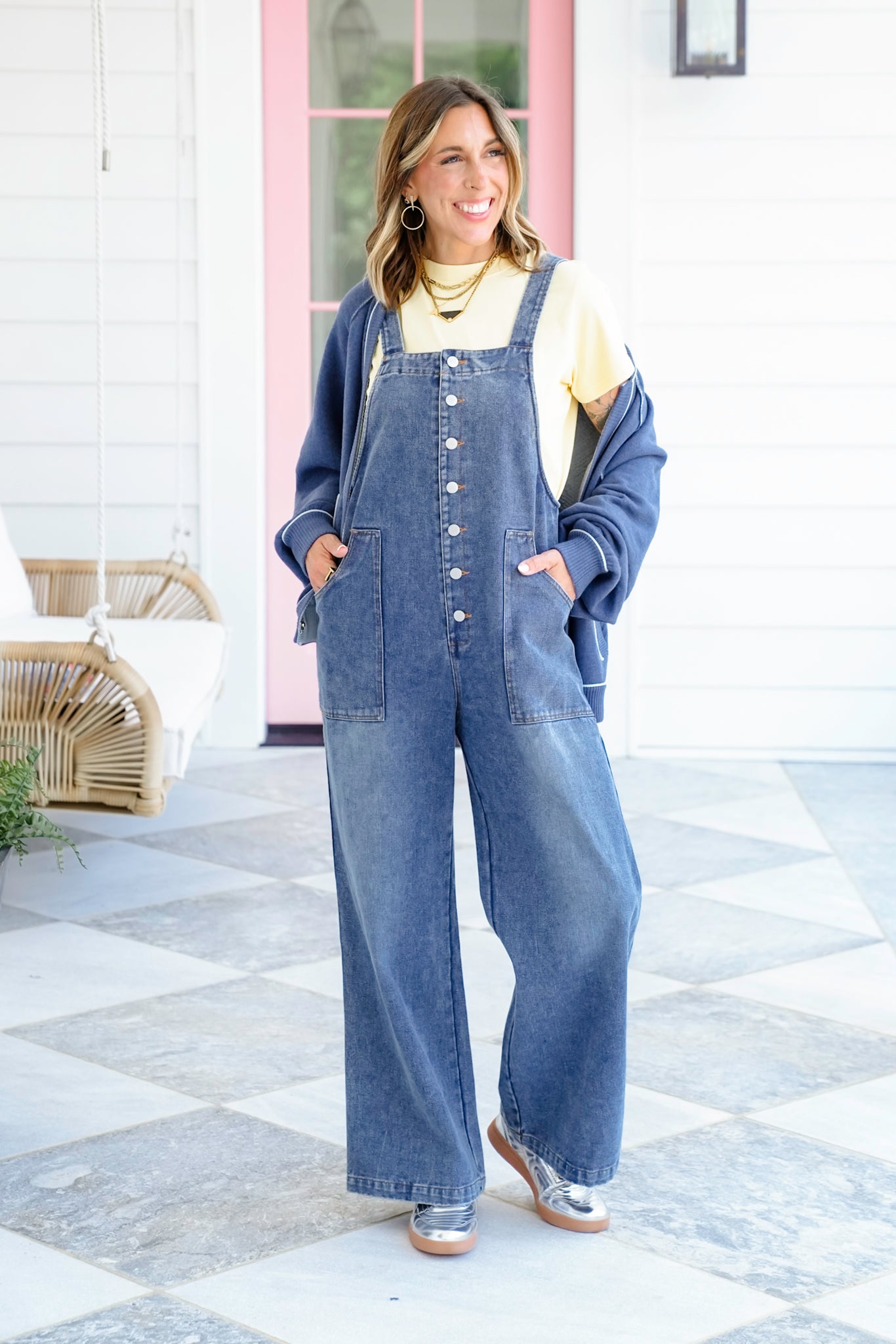 Plus/Reg Medium Wash Button Up Overalls