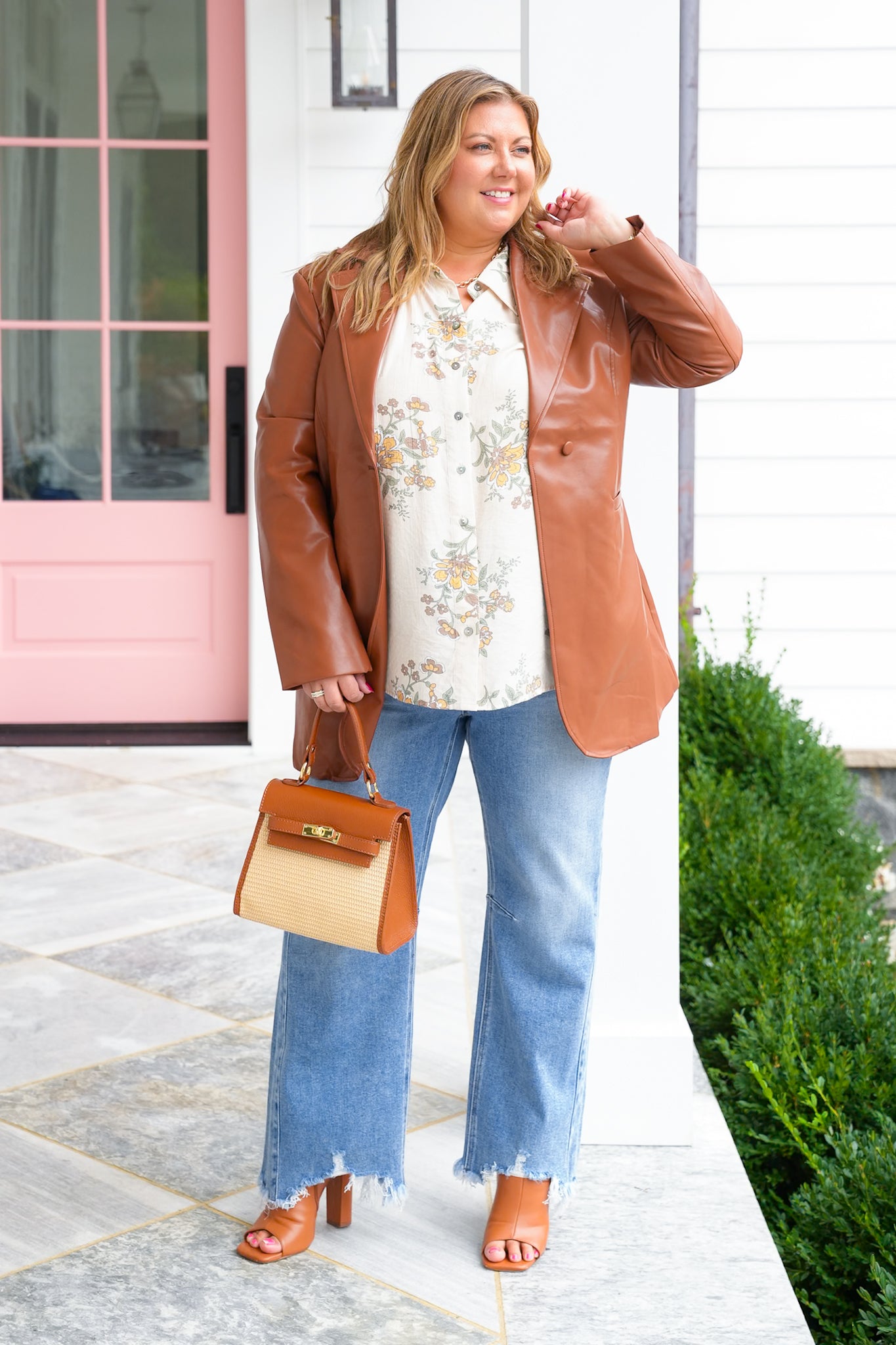 Plus/Reg Floral Print Long Sleeve Button Down Top