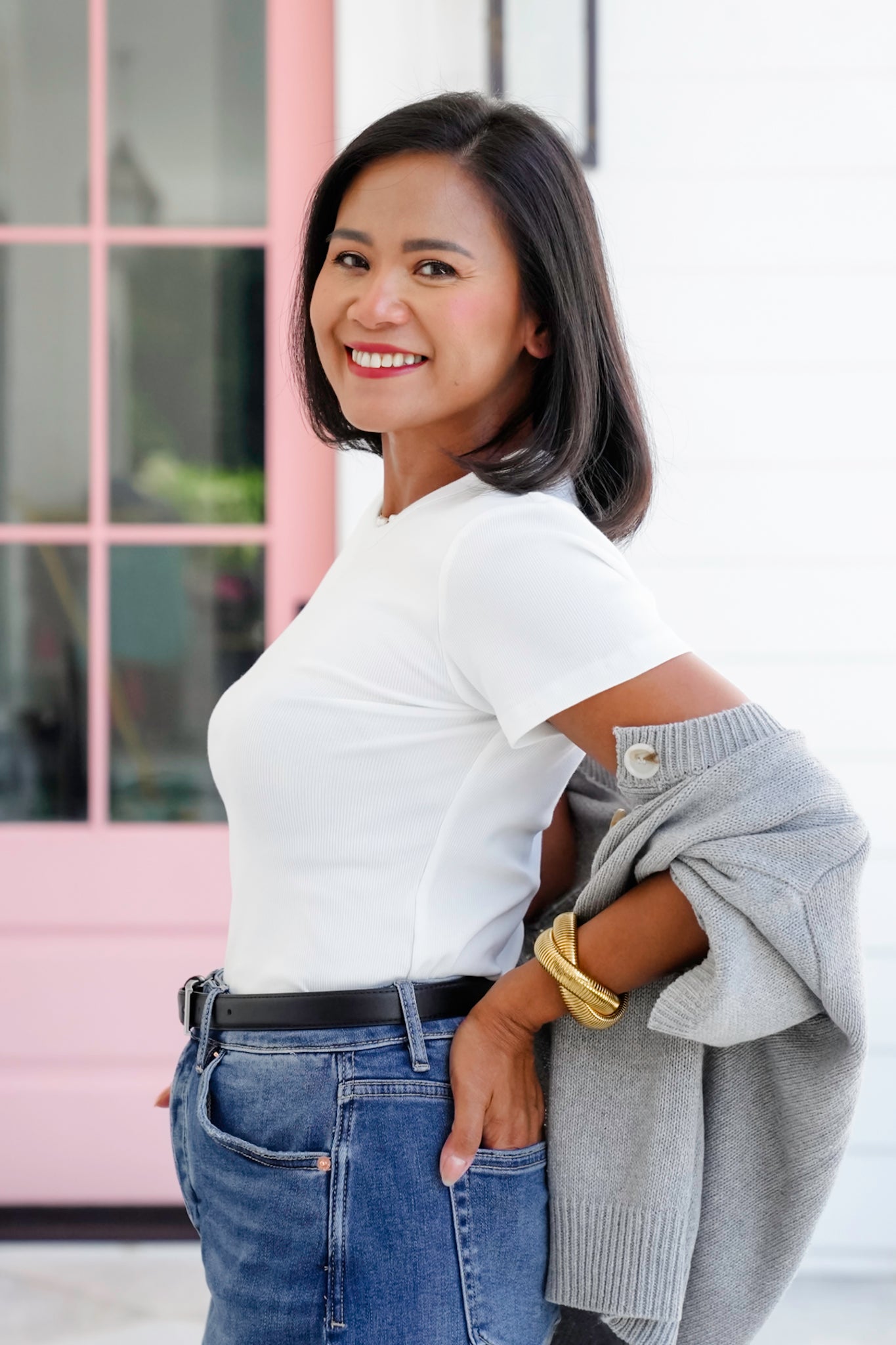 Ribbed Knit Short Sleeve Round Neck Top