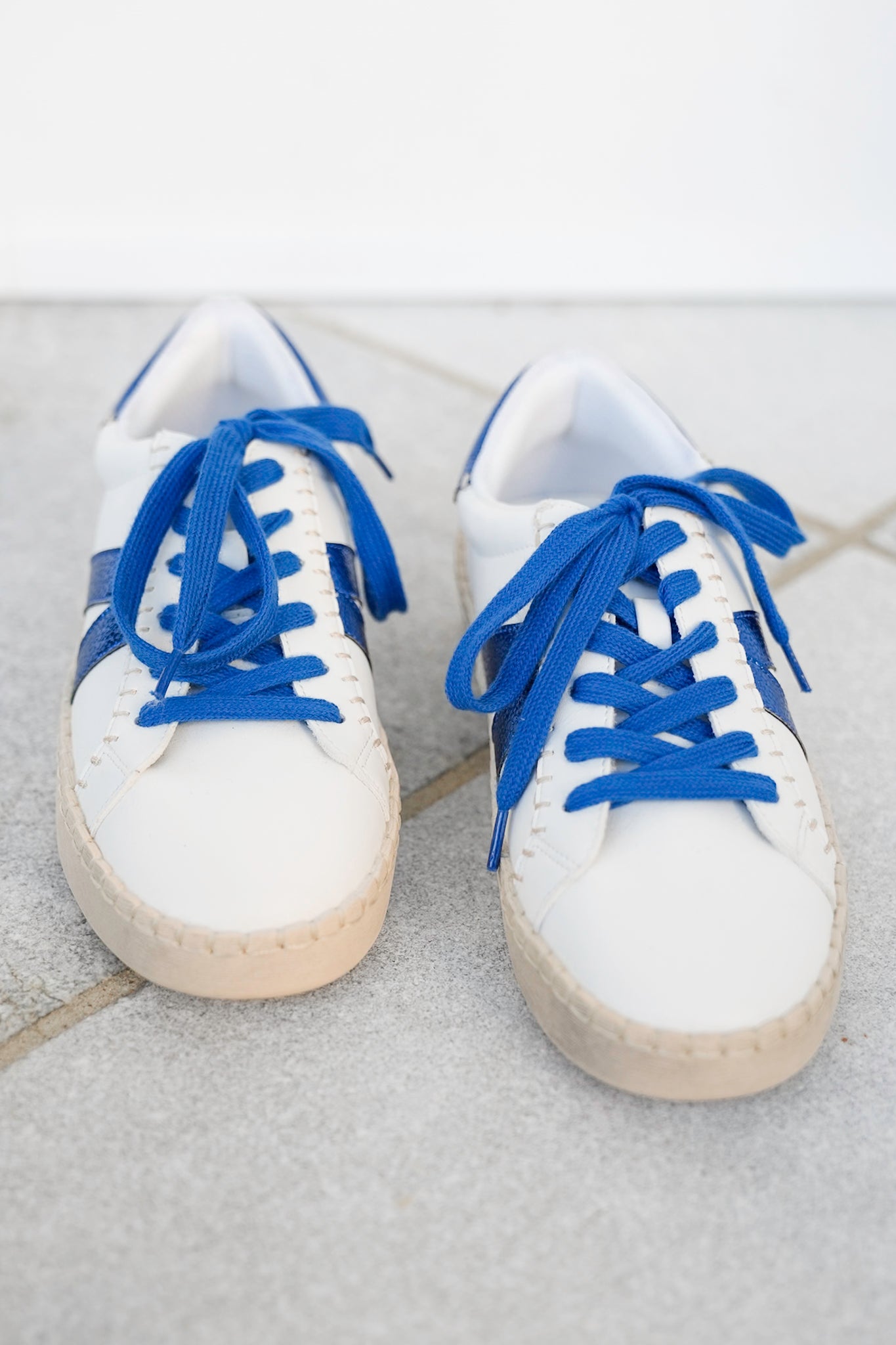 Corky's "Friend Zone" Metallic Side Stripes Lace Up Sneaker
