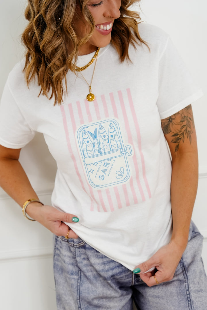 Plus/Reg Short Sleeve "Sardine" Graphic Tee