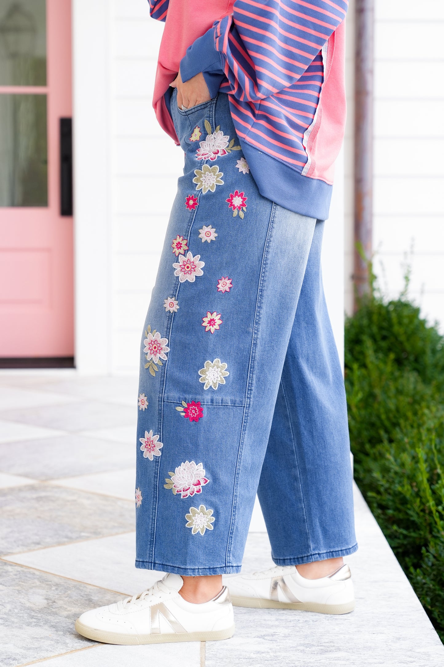 Medium Wash Denim Jeans with Floral Embroidery