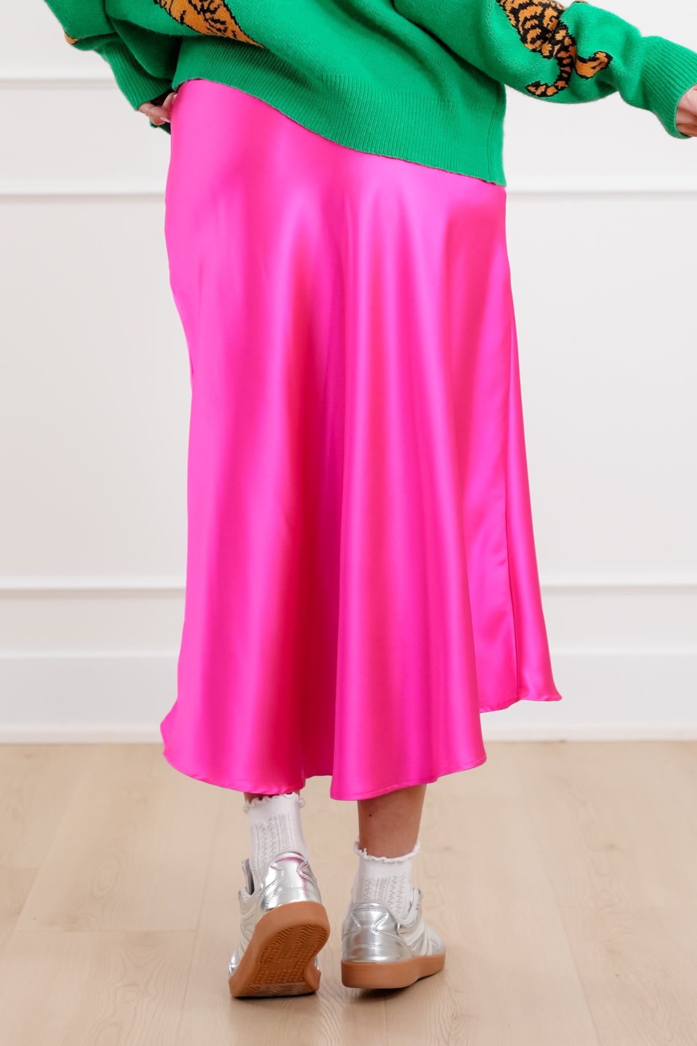 Plus/Reg Solid Hot Pink Satin Midi Skirt