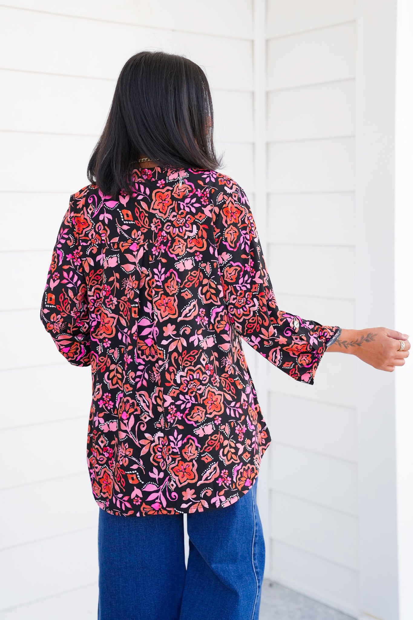 Plus/Reg Floral 3/4 Button Tab Sleeve Tunic Top