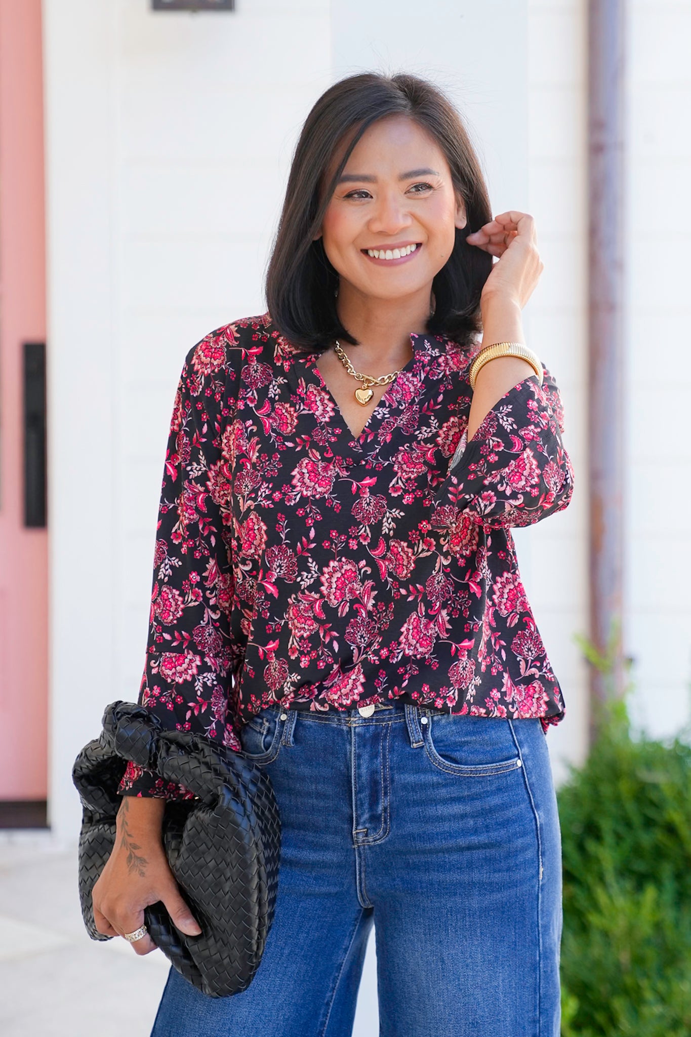 Plus/Reg Black Floral 3/4 Bell Sleeve Tunic Top