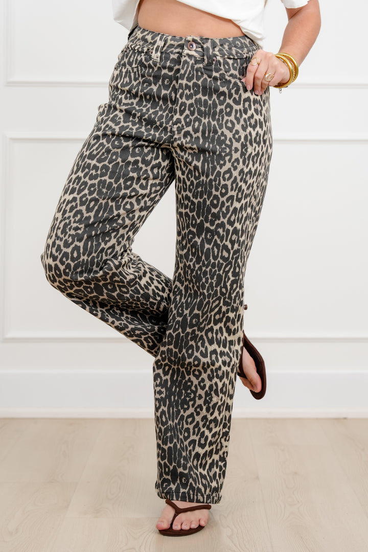 Plus/Reg Animal Print High Rise Straight Leg Pants