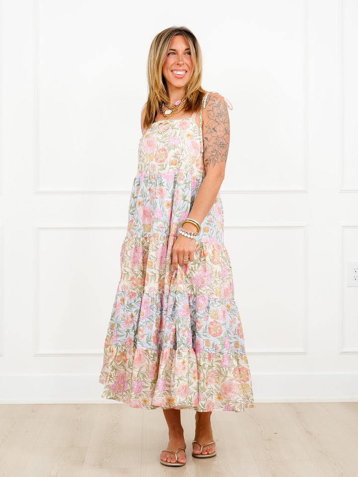 Plus/Reg Floral Print Sleeveless Tiered Maxi Dress
