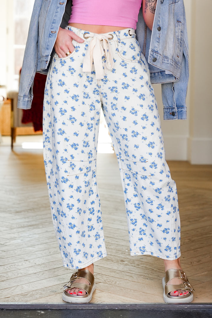 Floral Print Tie At The Waist Barrel Jeans