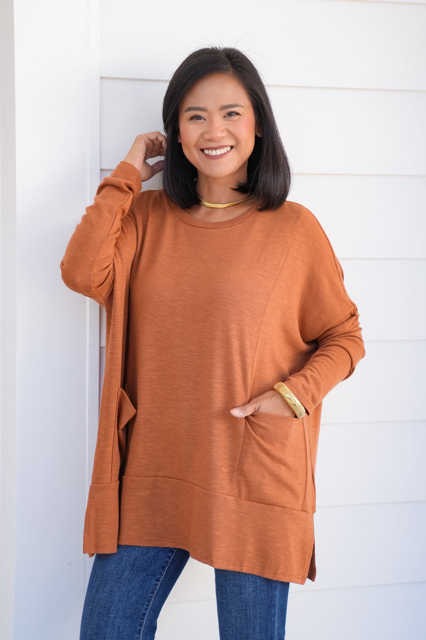 Door Buster! Plus/Reg Solid Long Sleeve Round Neck Top with Kangaroo Pockets