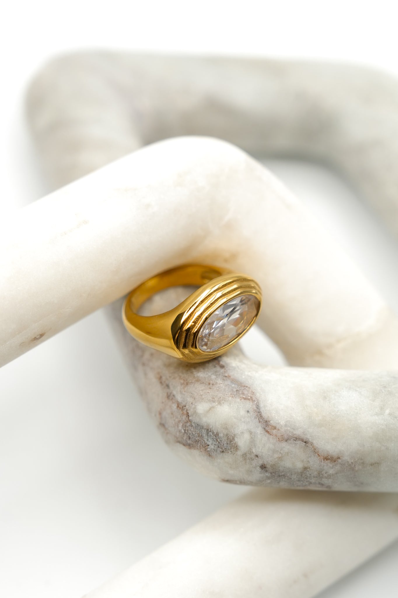 Chansutt Pearls Carly Ring