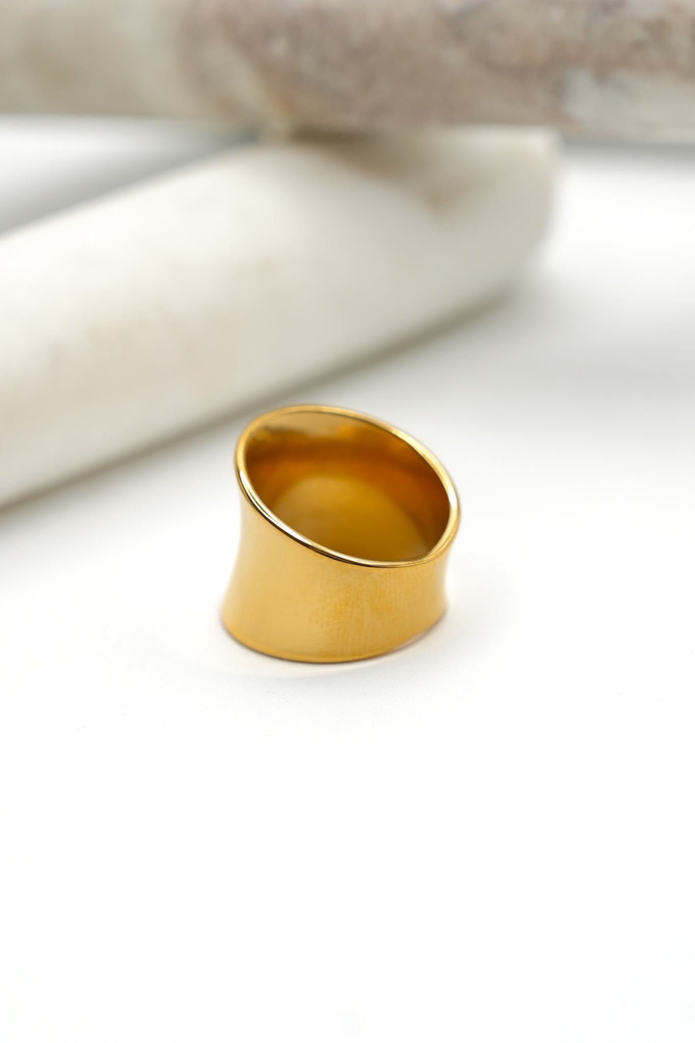 Chansutt Pearls Blake Ring