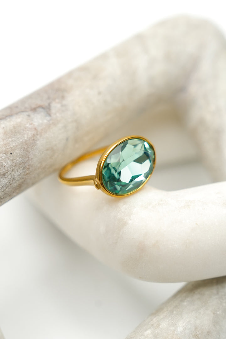 Raising Surfers Ocean Break Ring