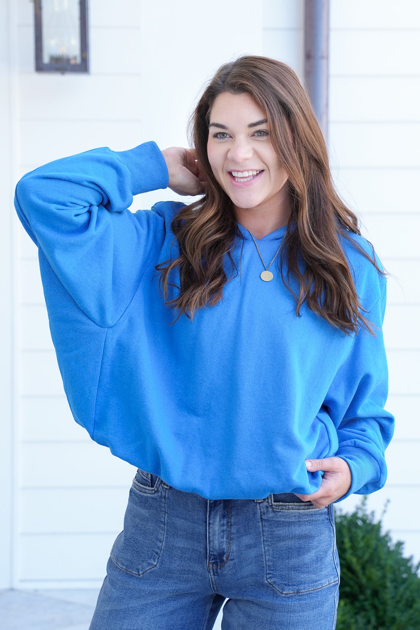 Solid Long Sleeve Bubble Hem Pullover Sweatshirt