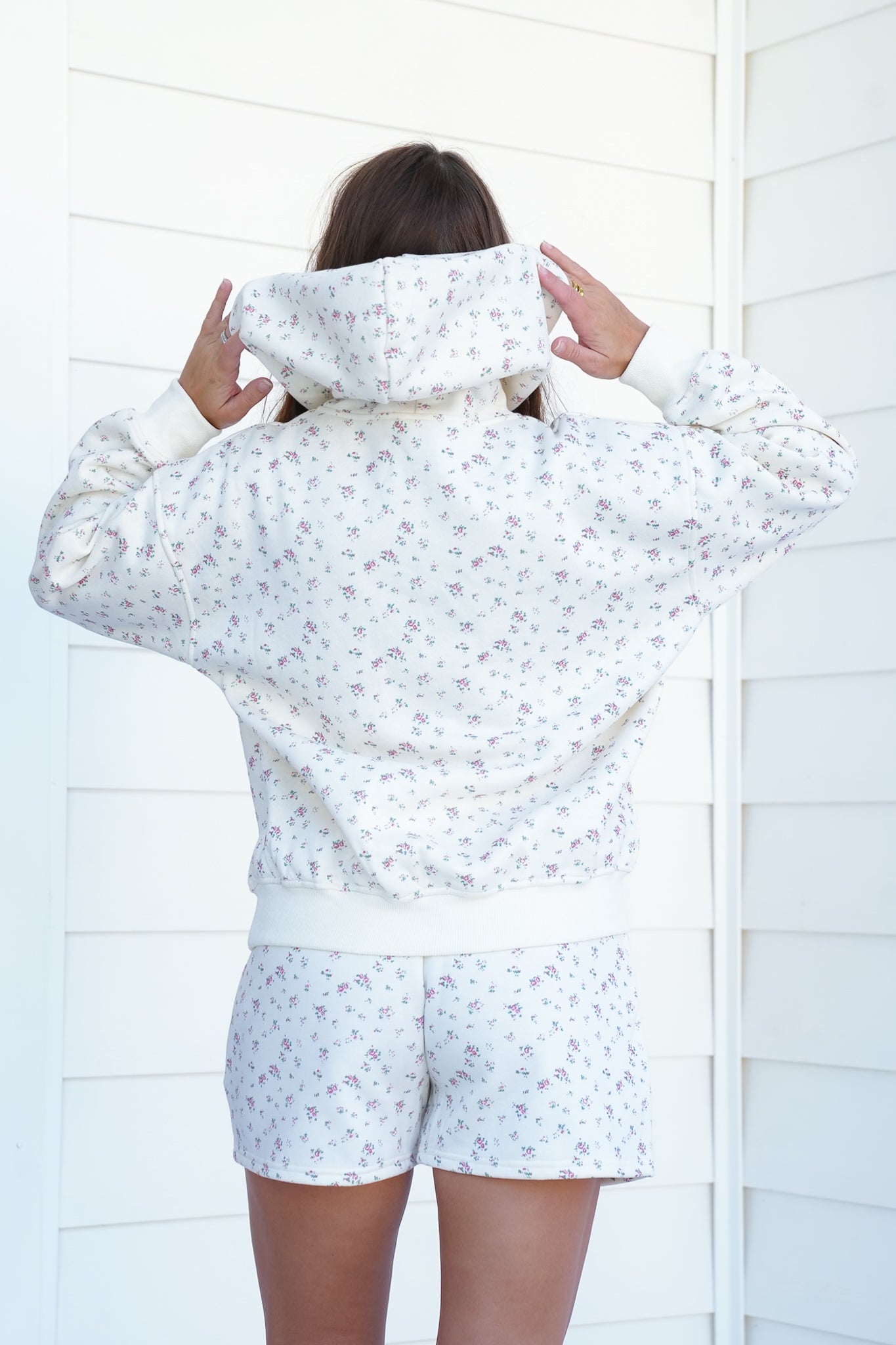 Floral Long Sleeve Pullover Sweatshirt