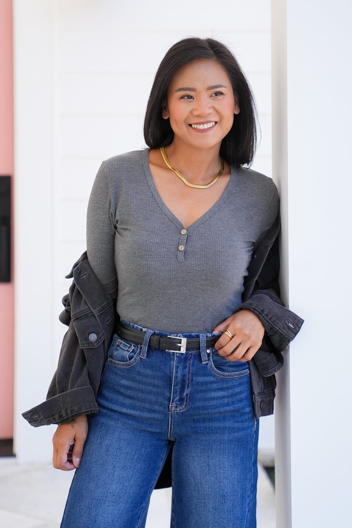 Door Buster! Plus/Reg Ribbed Knit Long Sleeve V Neck Top