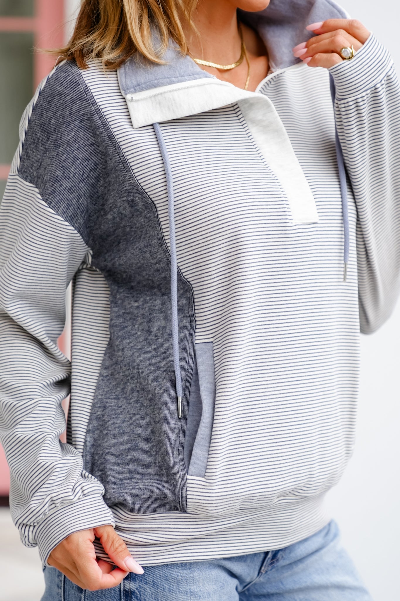 Contrast Long Sleeve Half Zip Pullover Top