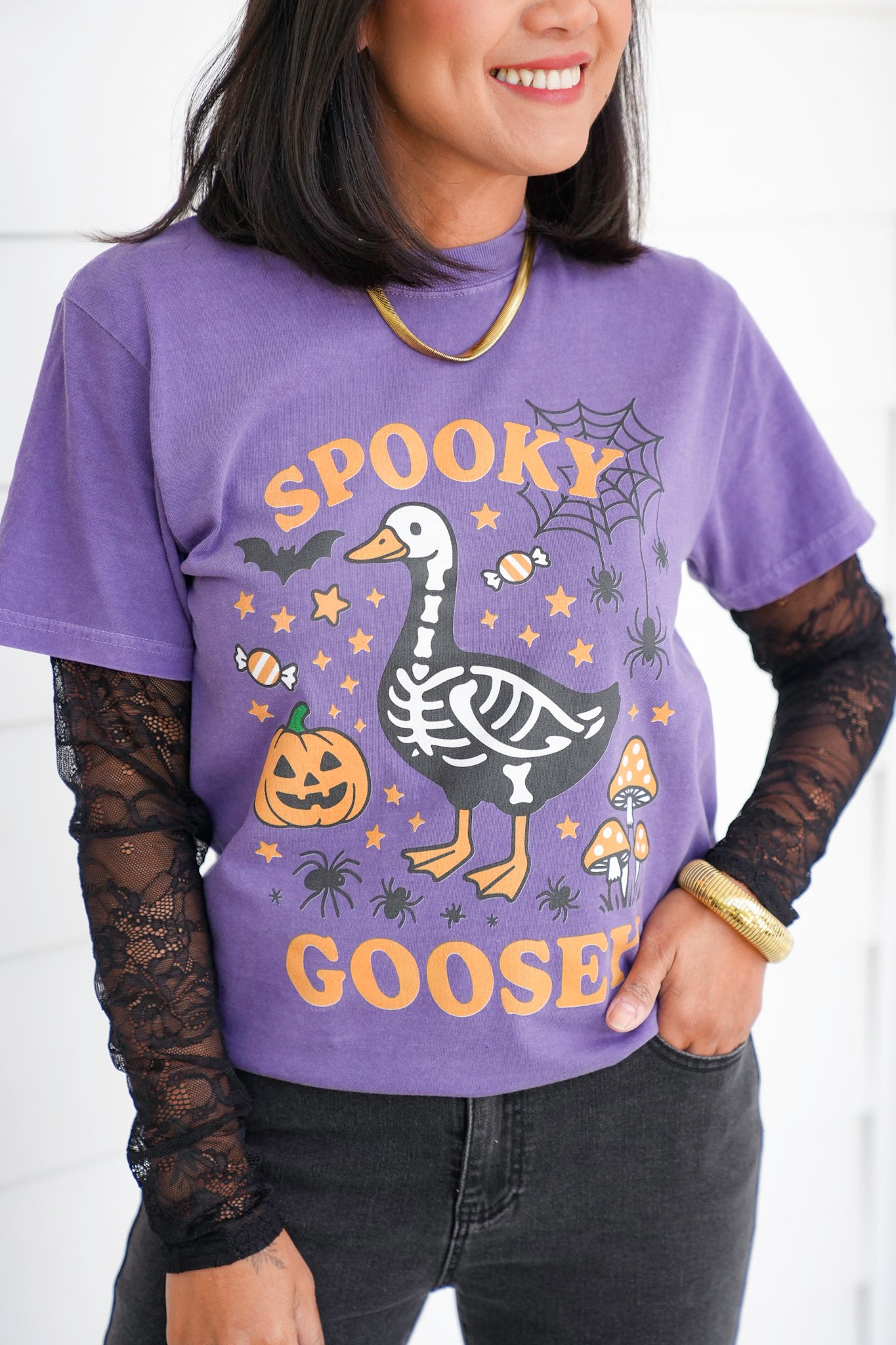 Plus/Reg Short Sleeve "Spooky Goosey" Graphic Tee