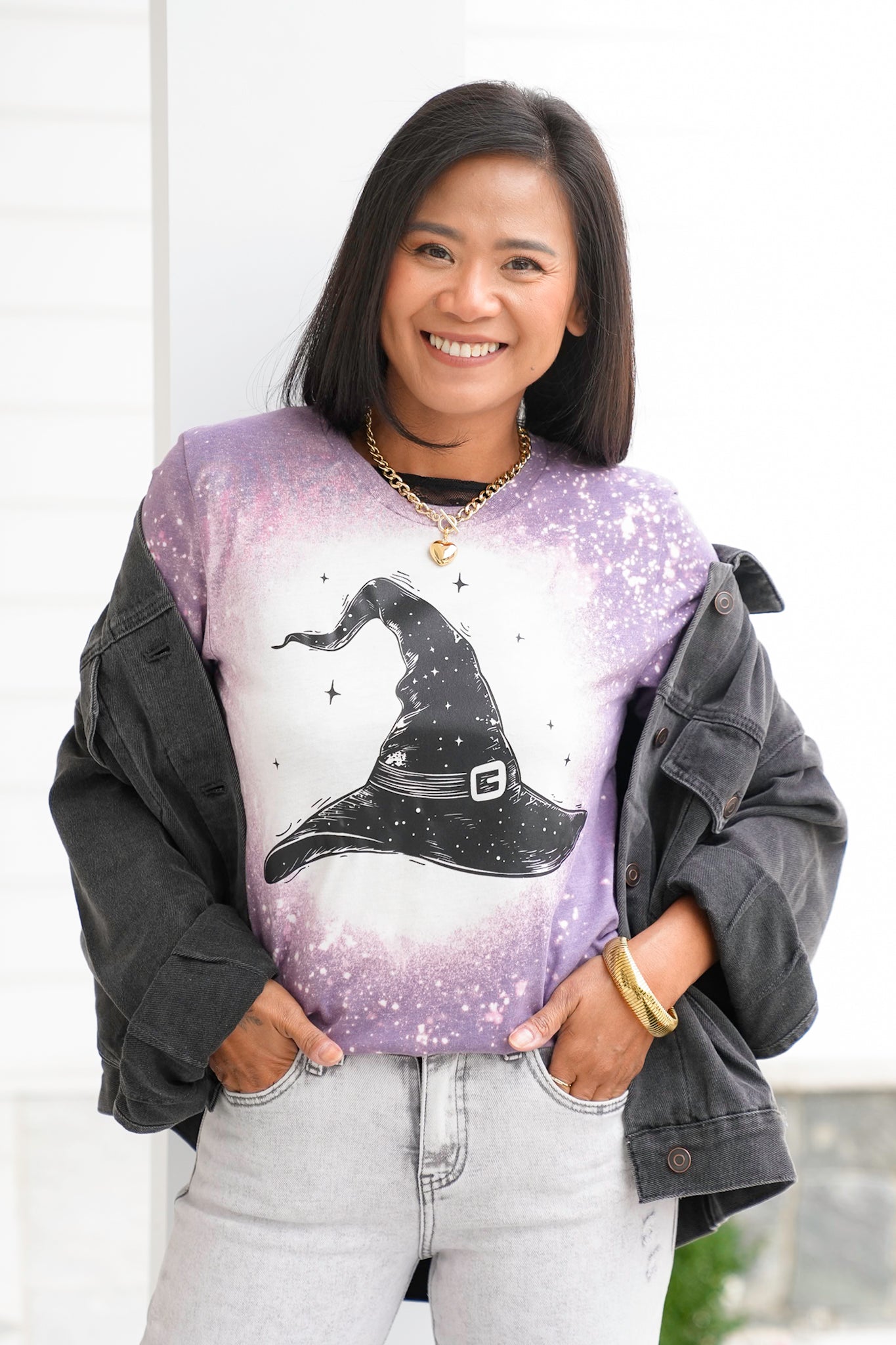 Plus/Reg Short Sleeve "Witch Hat" Graphic Tee