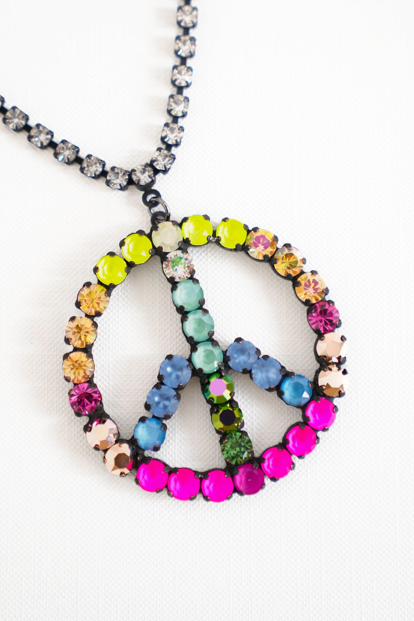 TOVA Woodstock Necklace In Electrics