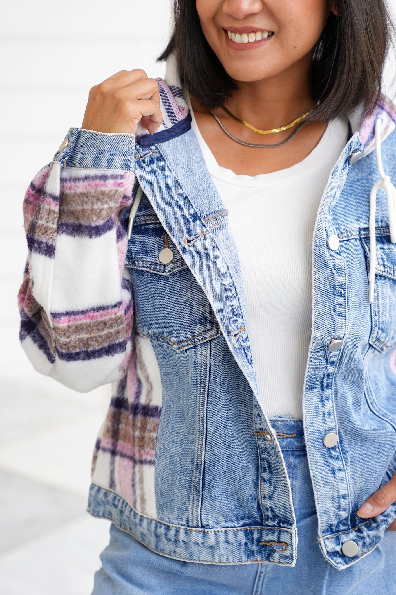 Long Sleeve Hooded Jacket with Plaid Contrast