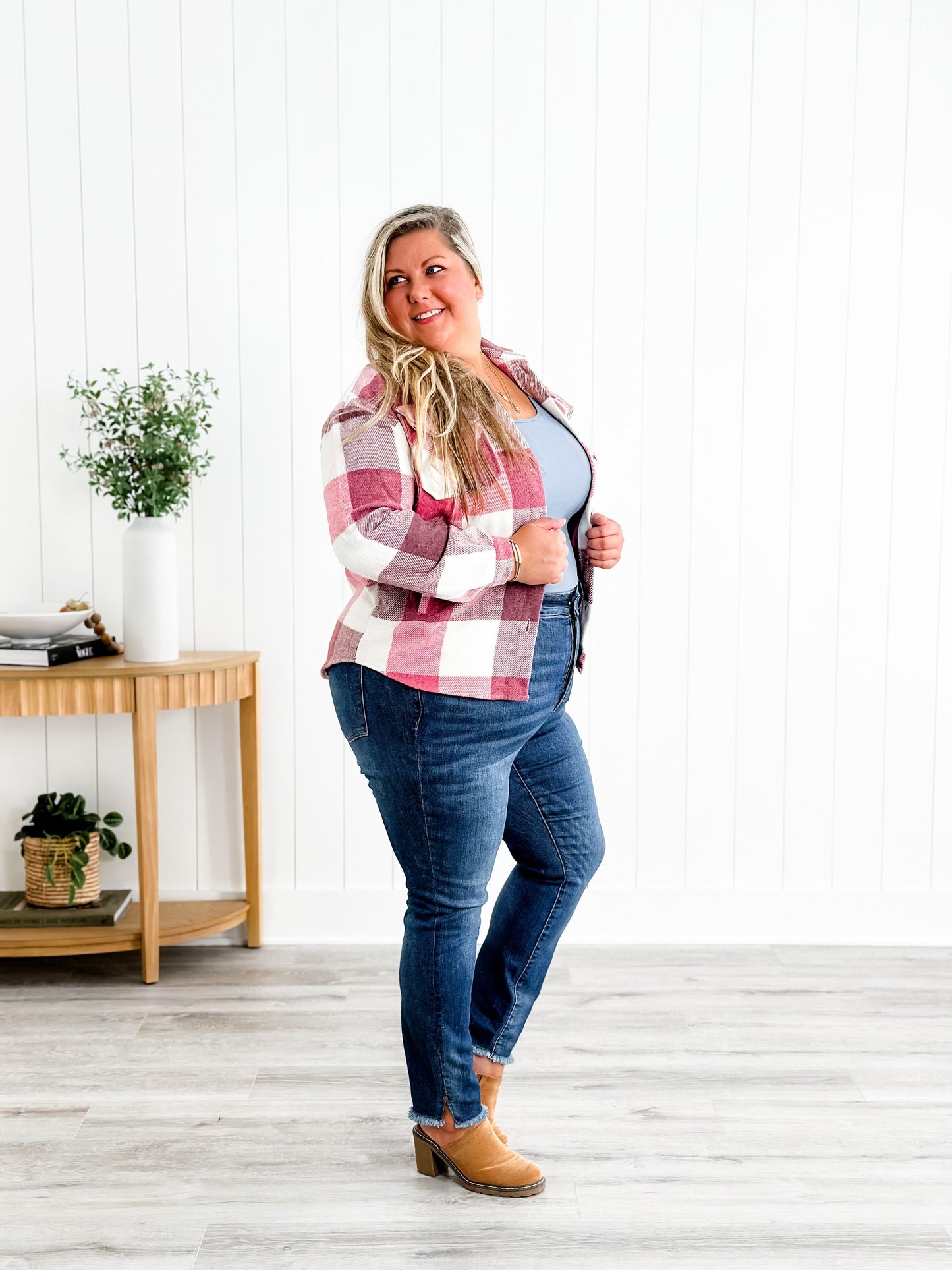 Judy Blue What Dreams are Made Of High Rise Medium Wash Tummy Control Side Slit With Frayed Hem Skinny Jeans