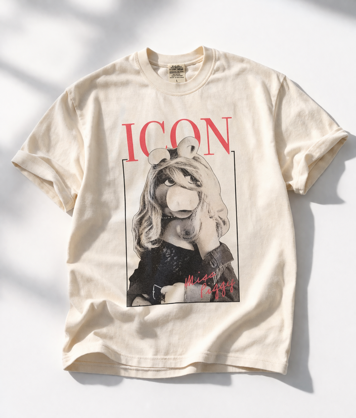 Plus/Reg Short Sleeve "Miss Piggy Icon" Graphic Tee
