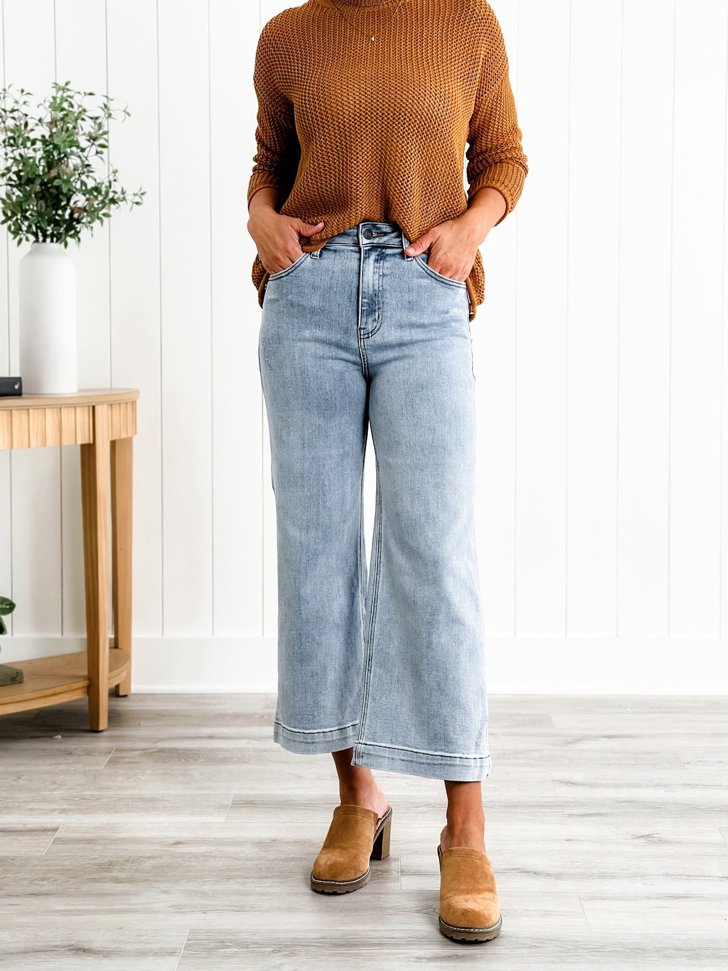 Risen The Essential Wide Leg Crop Jeans