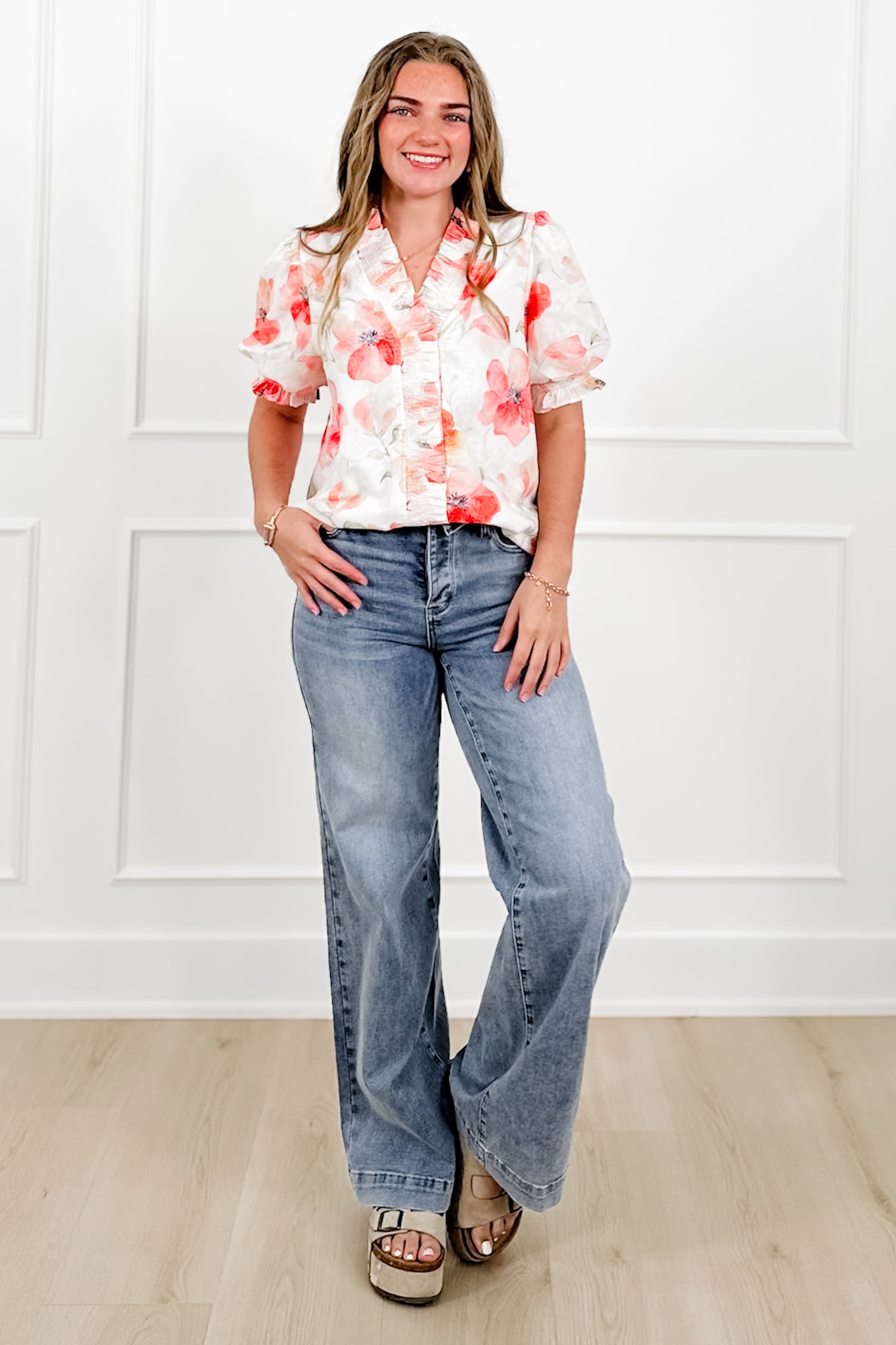 Floral Print Short Puff Sleeve Ruffle Top