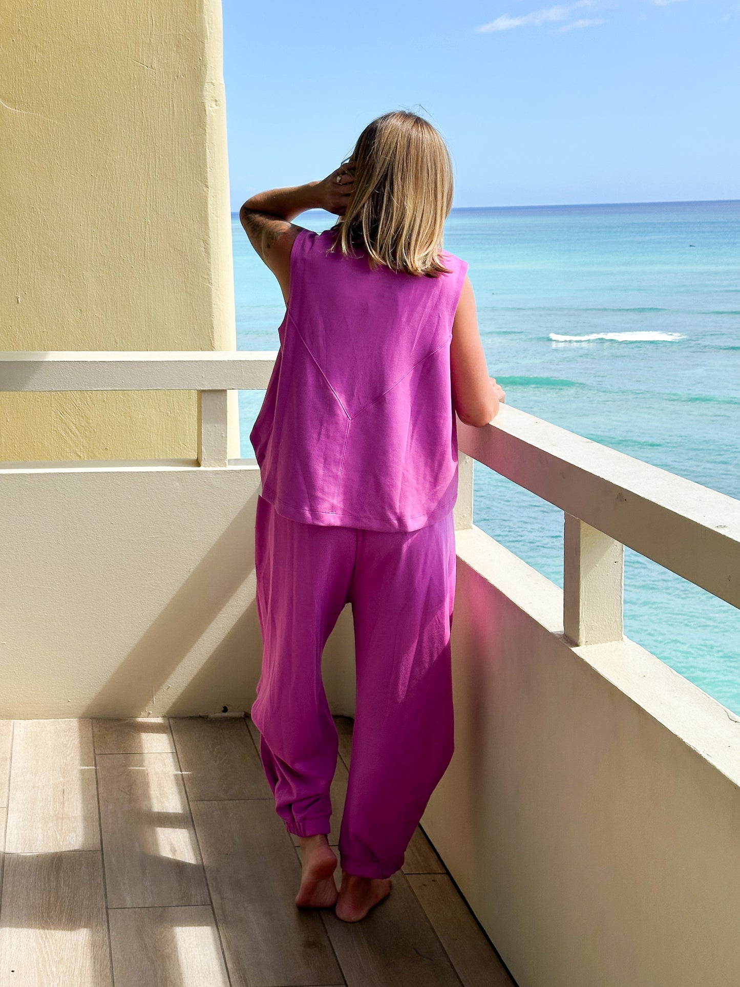 Plus/Reg Sleeveless Cinch Waist Top and Pants Set