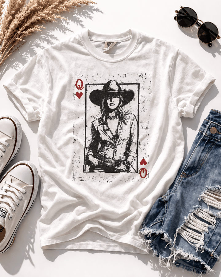 Plus/Reg Short Sleeve Queen of Hearts Graphic Tee - Freckled Poppy