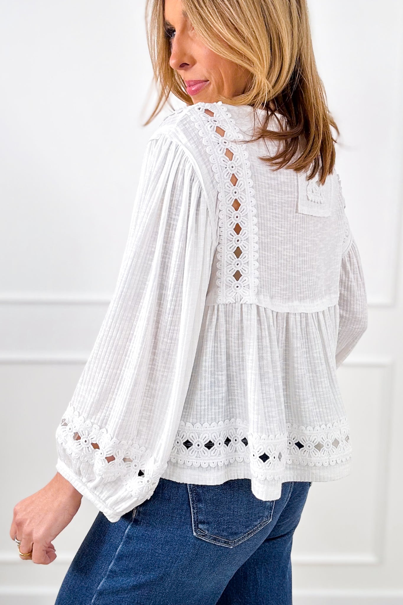 POL Solid Ribbed Long Sleeve V Neck Top