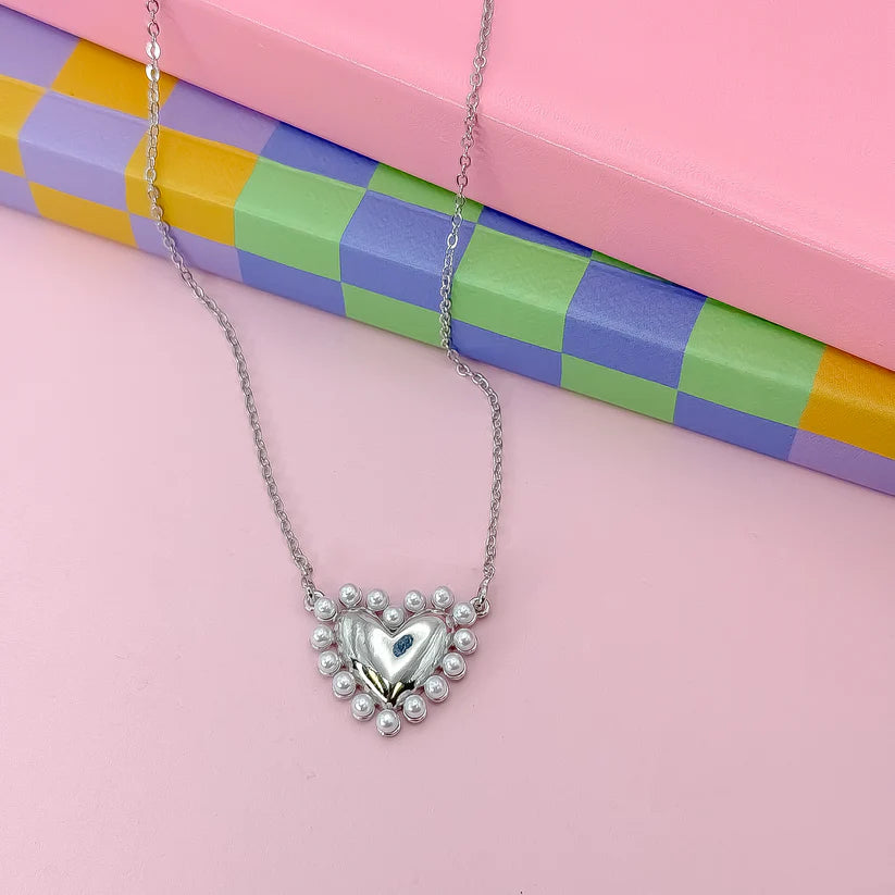 Treasure Jewels Cute Love Necklace