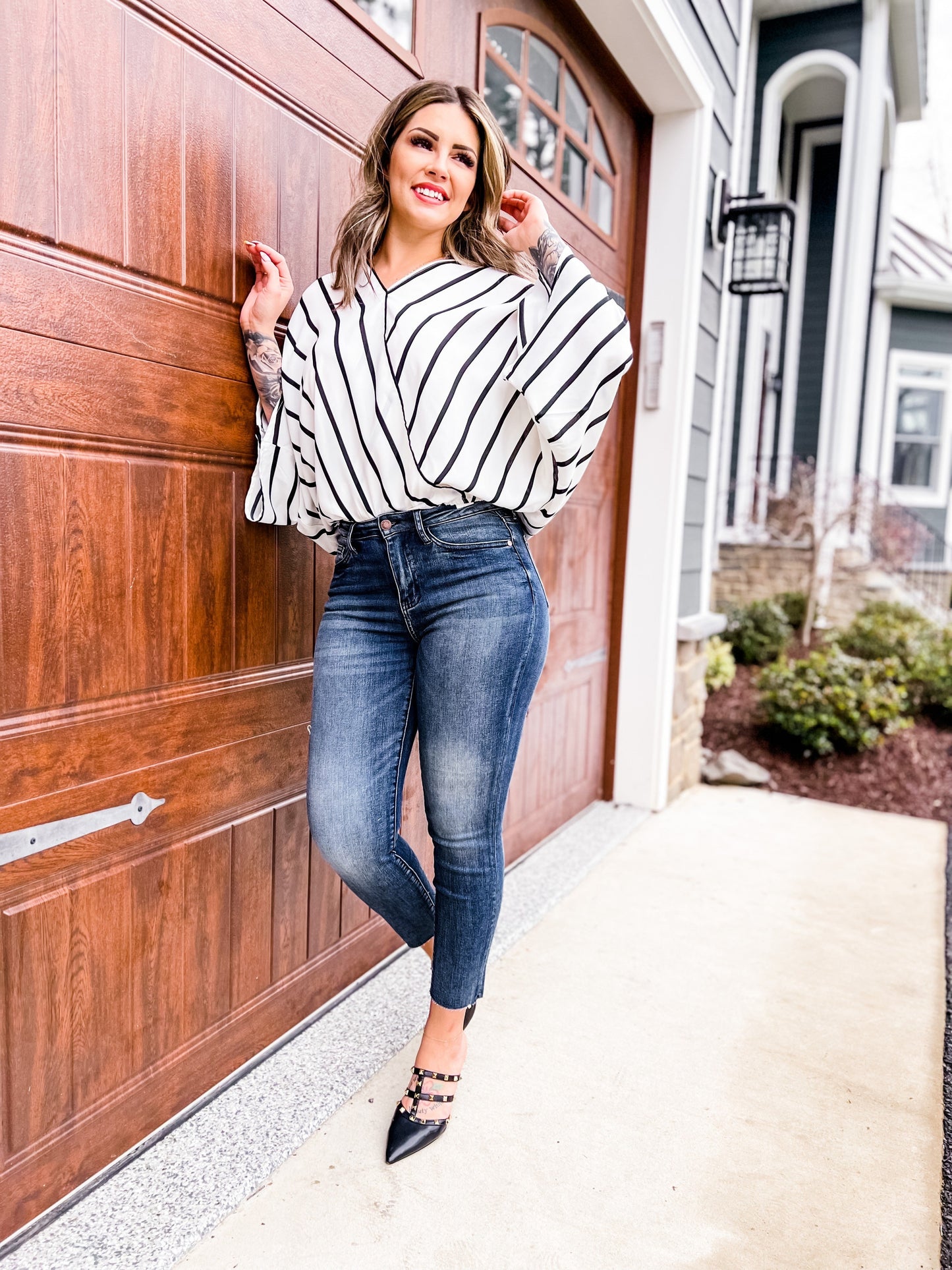 Judy Blue Material Girl Contrast Wash Relaxed Fit Jeans
