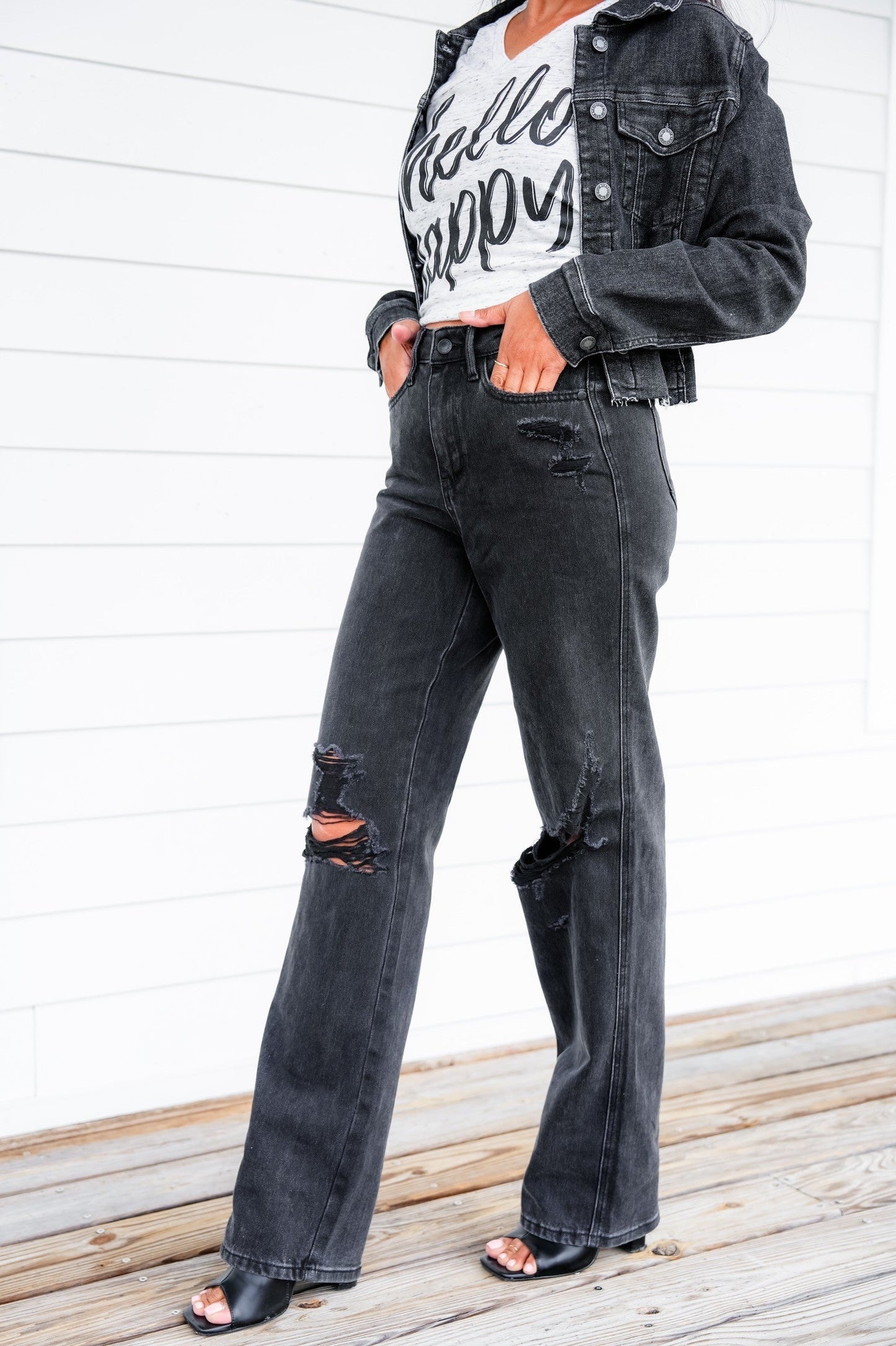 Judy Blue Straight Obsessed High Rise Black Rigid Magic 90's Distressed Straight Leg Jeans