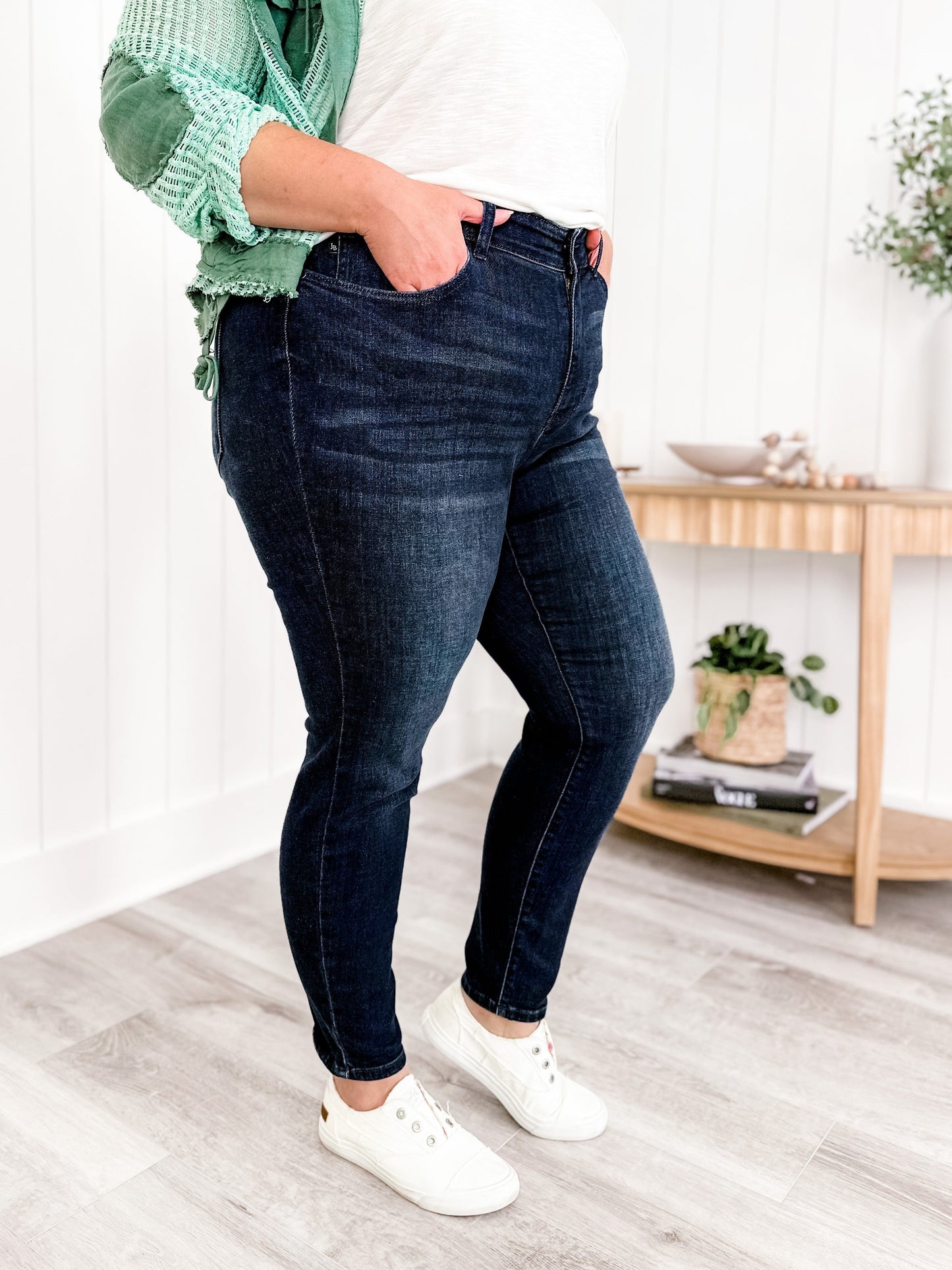 Judy Blue Everyday Wear 2.0 High Waist Non-Distressed Skinny Jeans