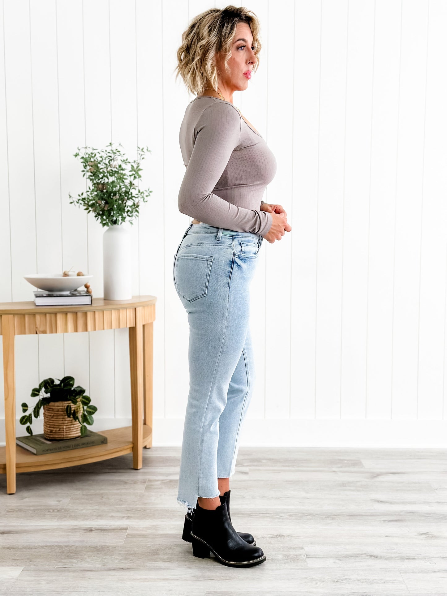 Lovervet High Rise Light Wash Slim Straight Leg Jeans
