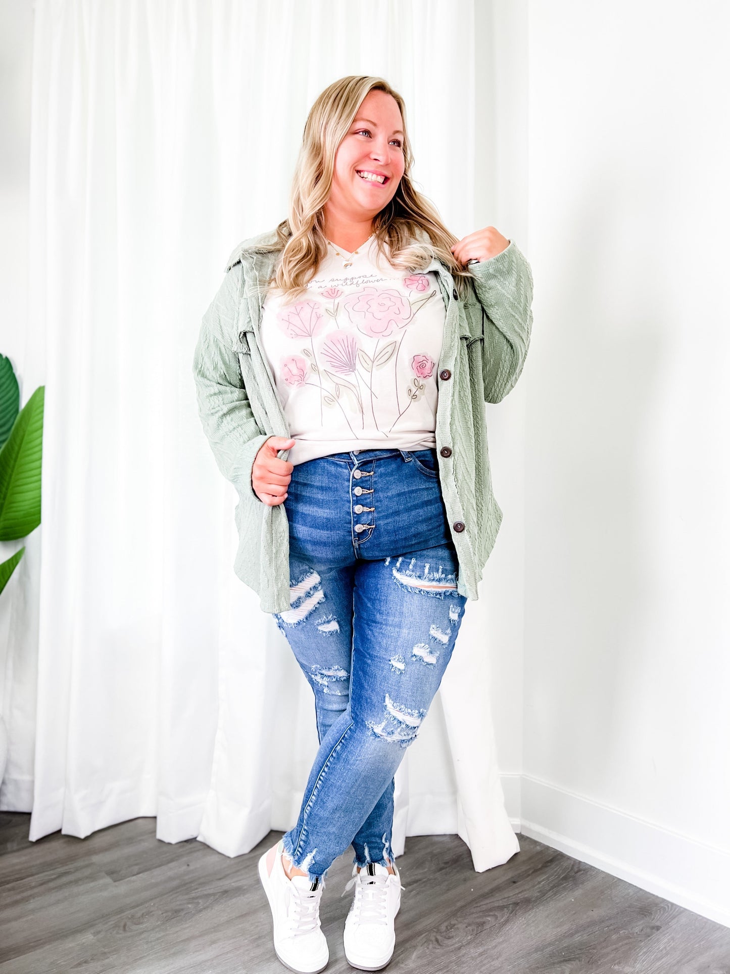 Judy Blue Wish Upon a Star Medium Wash Distressed Skinny Button Fly Jeans