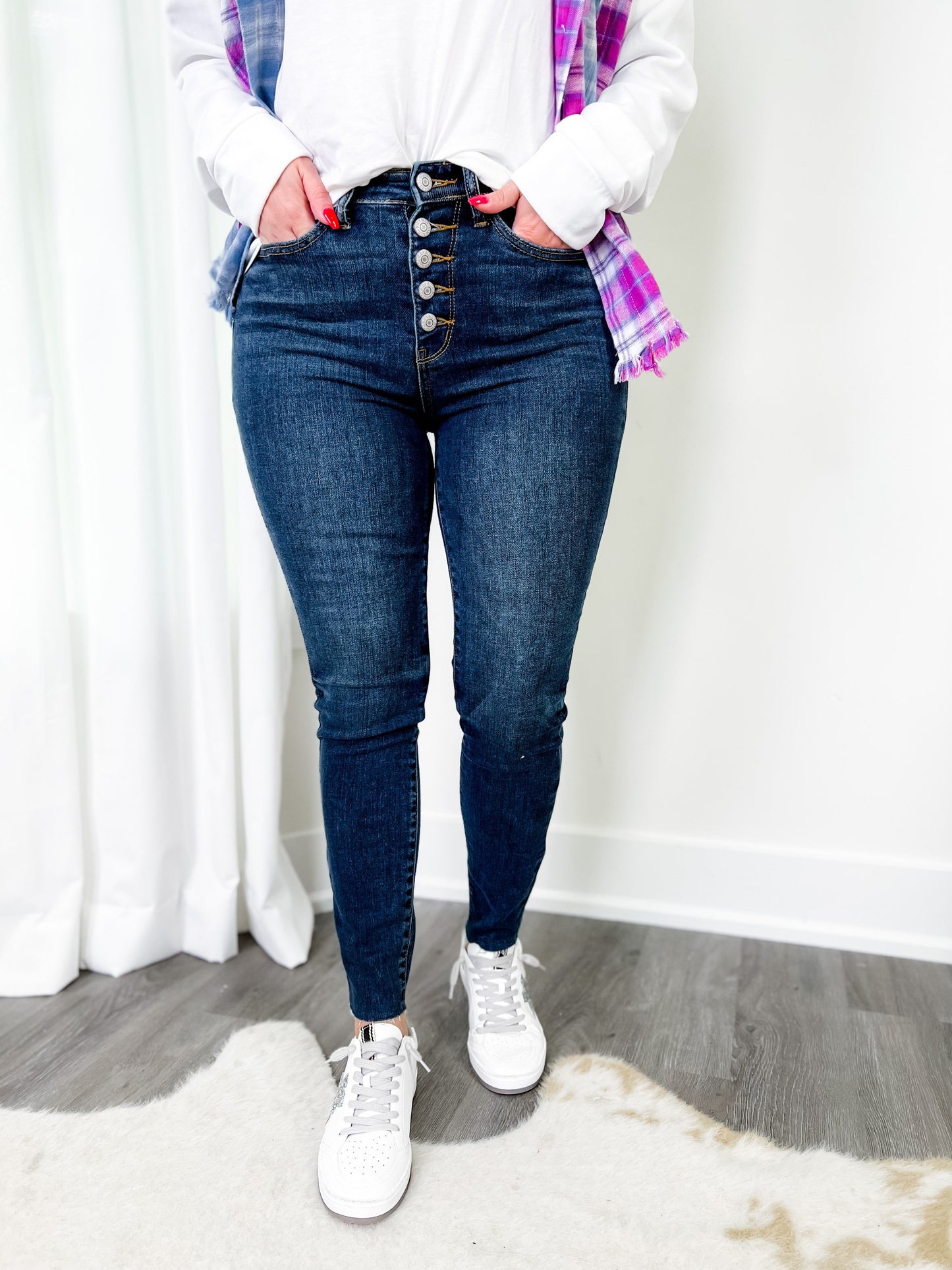 Judy Blue 5 star review! Dark Wash High Rise Button Fly Cut Off Skinny Jeans
