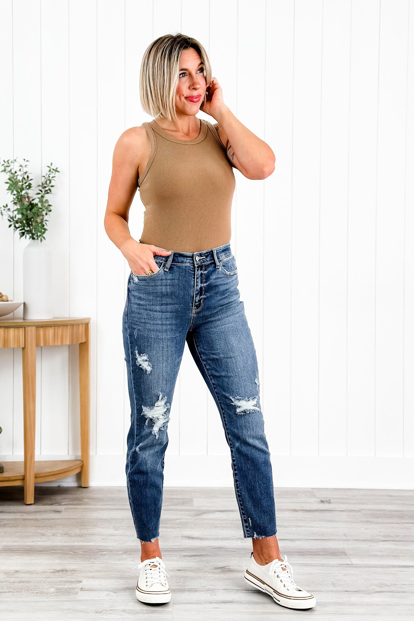 Judy Blue Here Comes The Sun Medium Wash High Rise Distressed Relaxed Fit Jeans