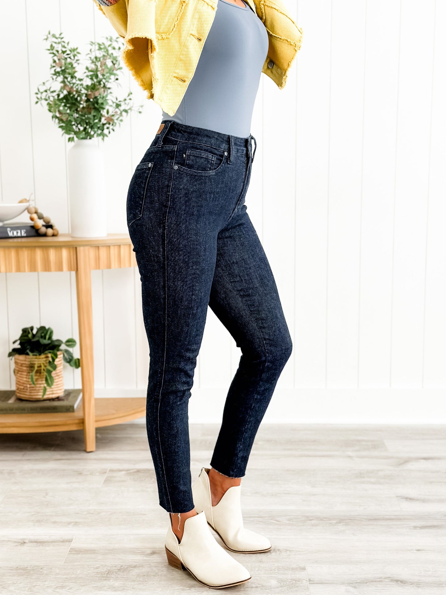 Judy Blue Starry Night High Rise Dark Wash Tummy Control Top Raw Hem Jeans