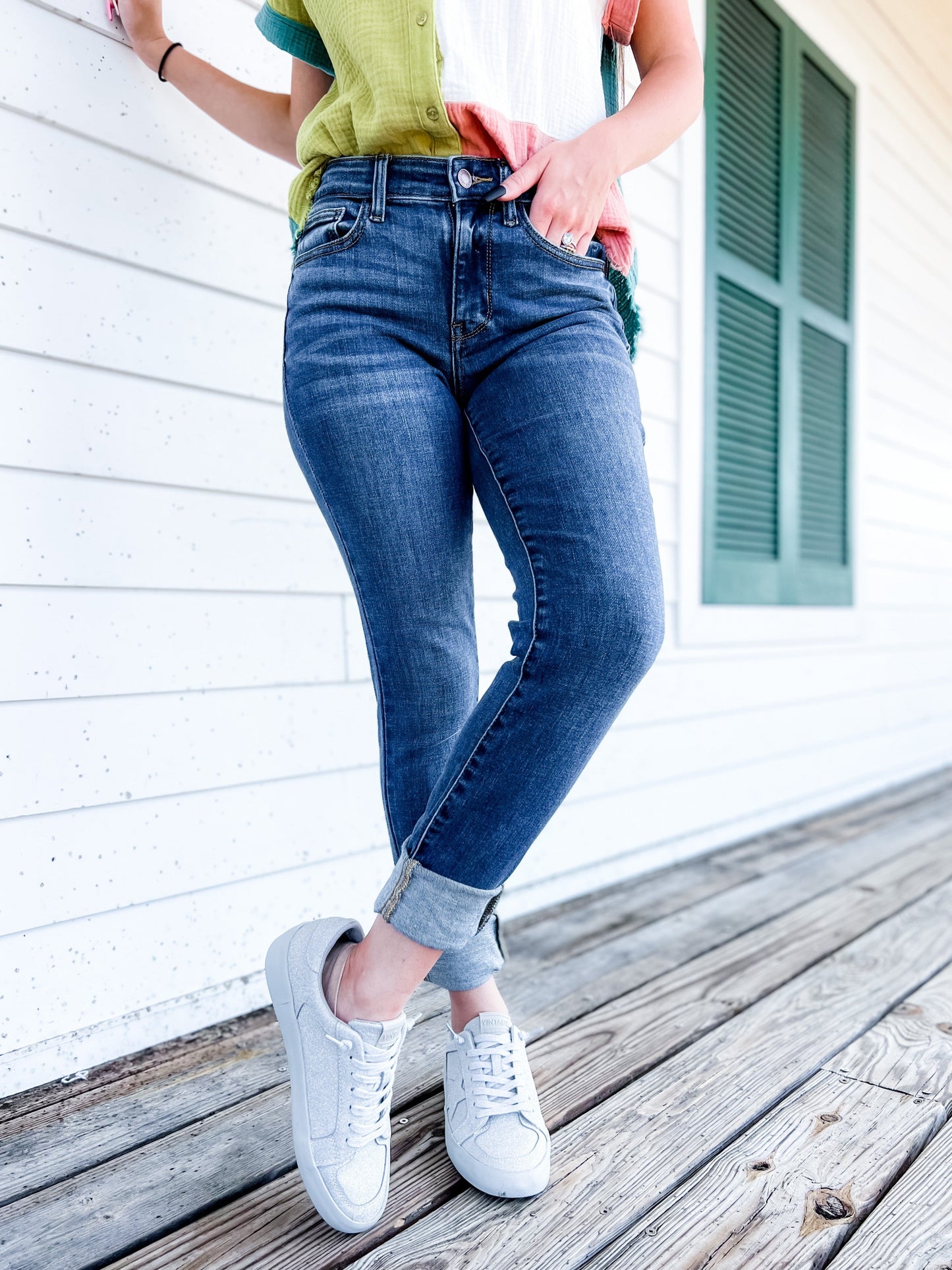 Judy Blue 8 Days A Week Medium Wash Mid Rise Skinny jeans with Handsanding