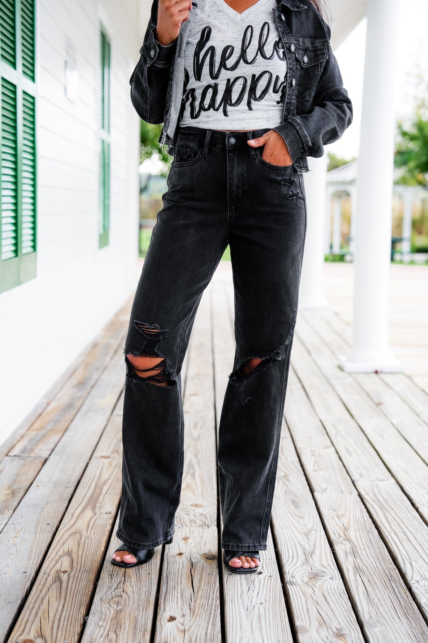 Judy Blue Straight Obsessed High Rise Black Rigid Magic 90's Distressed Straight Leg Jeans