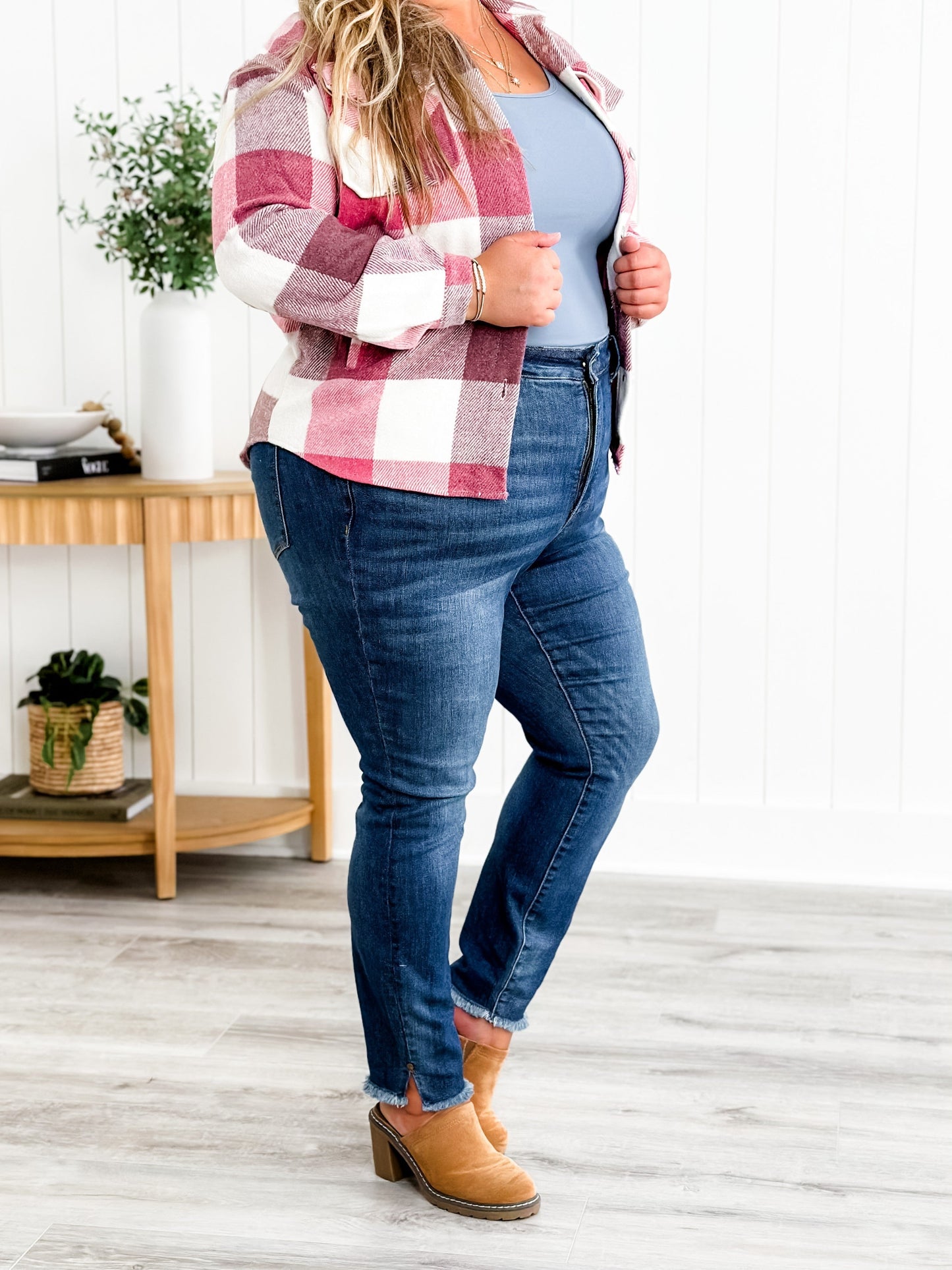 Judy Blue What Dreams are Made Of High Rise Medium Wash Tummy Control Side Slit With Frayed Hem Skinny Jeans