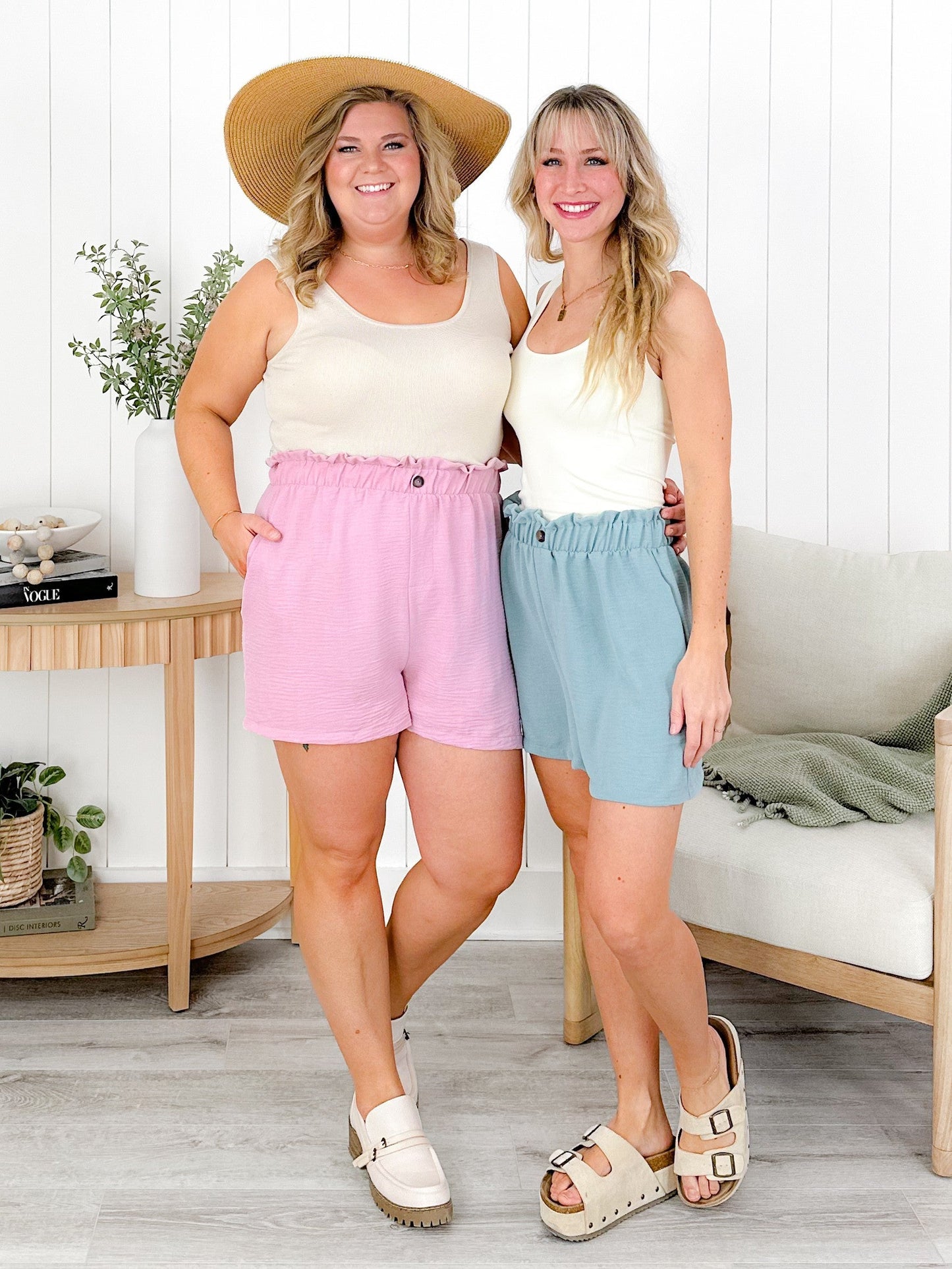 Plus/Reg Solid Elastic Waistband Shorts With Pockets (Multiple Colors)