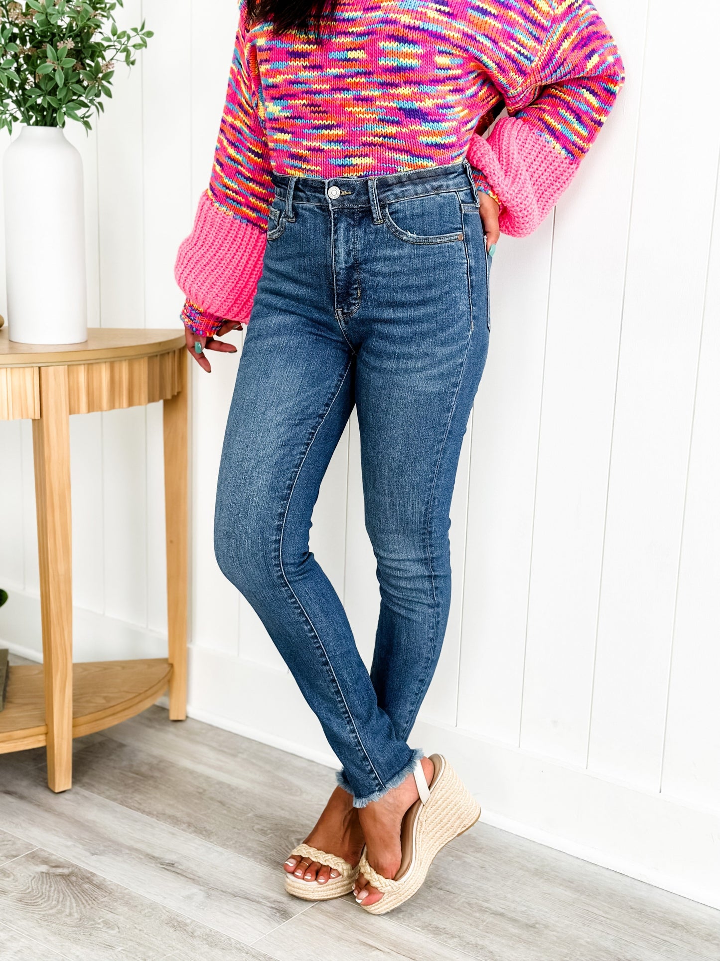 Judy Blue What Dreams are Made Of High Rise Medium Wash Tummy Control Side Slit With Frayed Hem Skinny Jeans