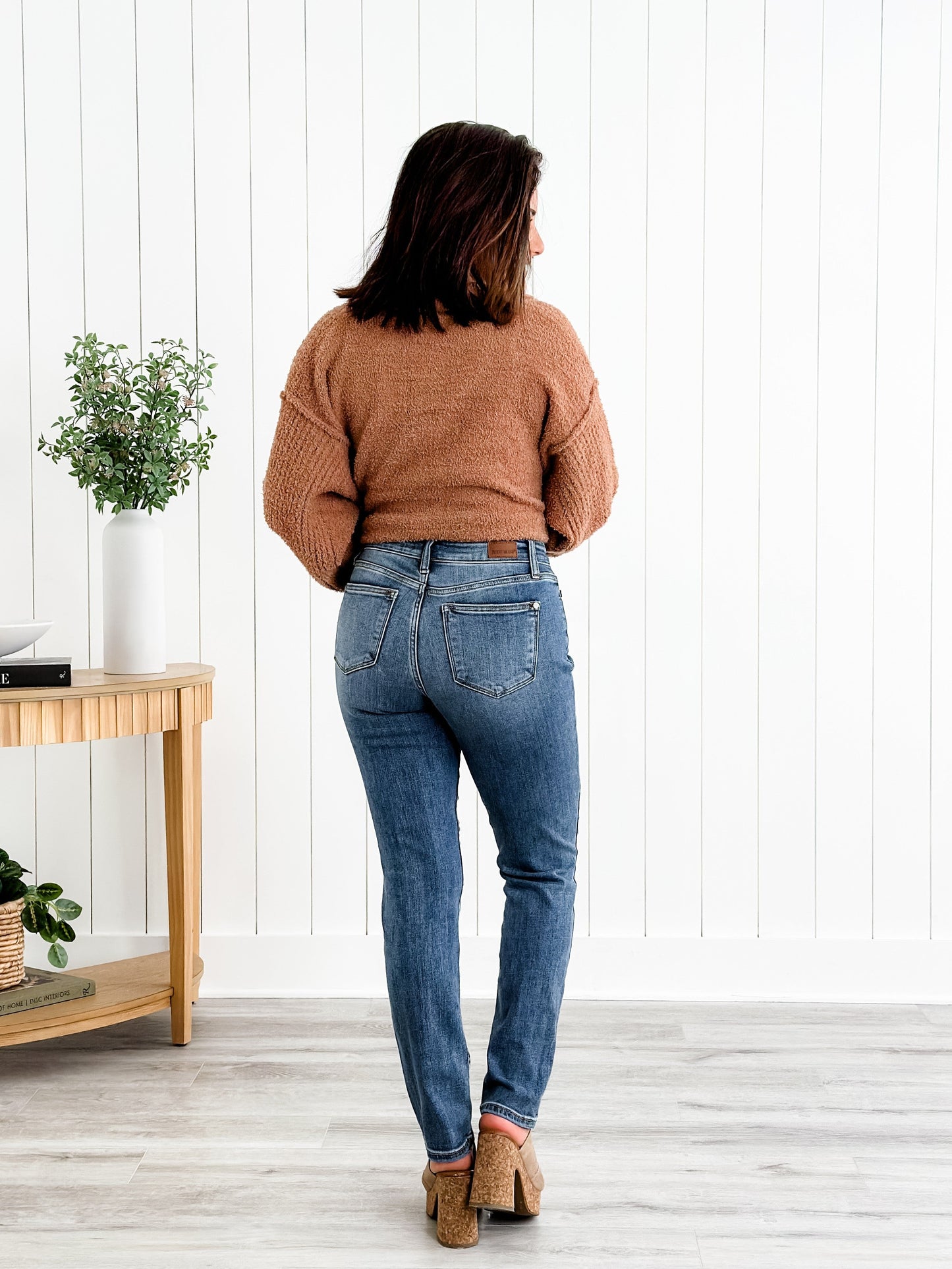 Judy Blue Friends Forever Medium Wash Mid Rise Classic Slim Fit Jeans