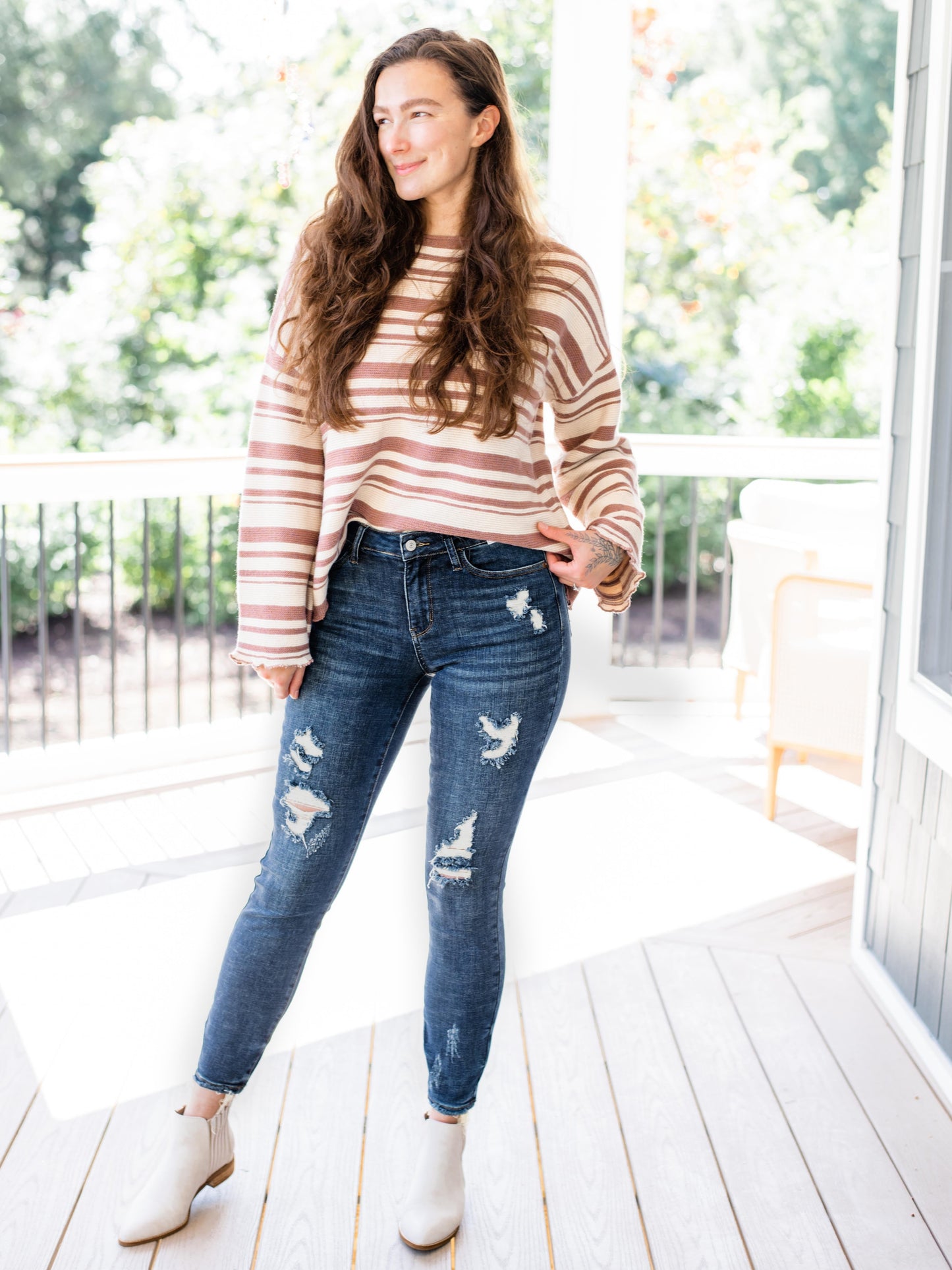 Judy Blue Dark Wash Distressed Relaxed Fit Jeans